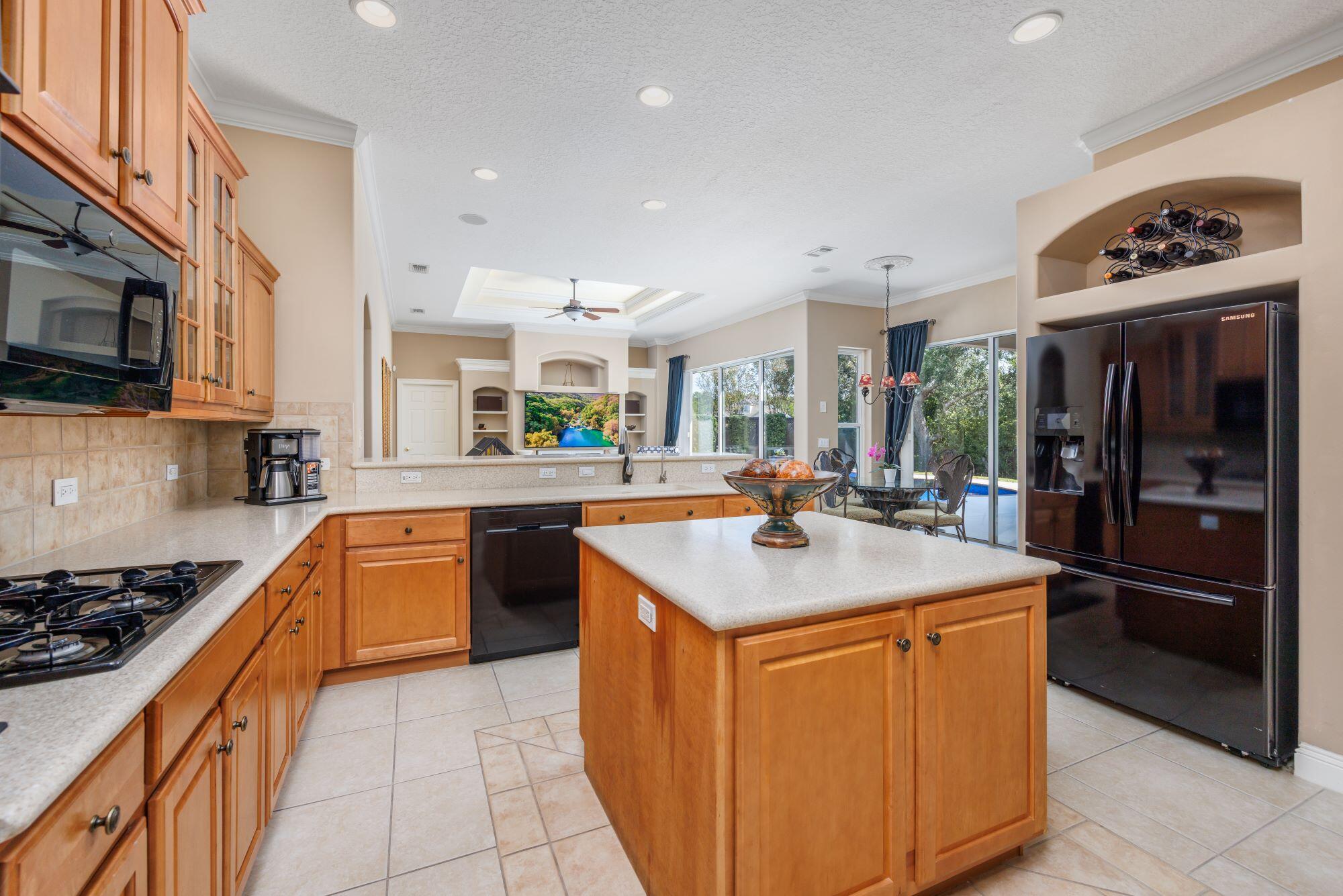 4630 Soundside Drive