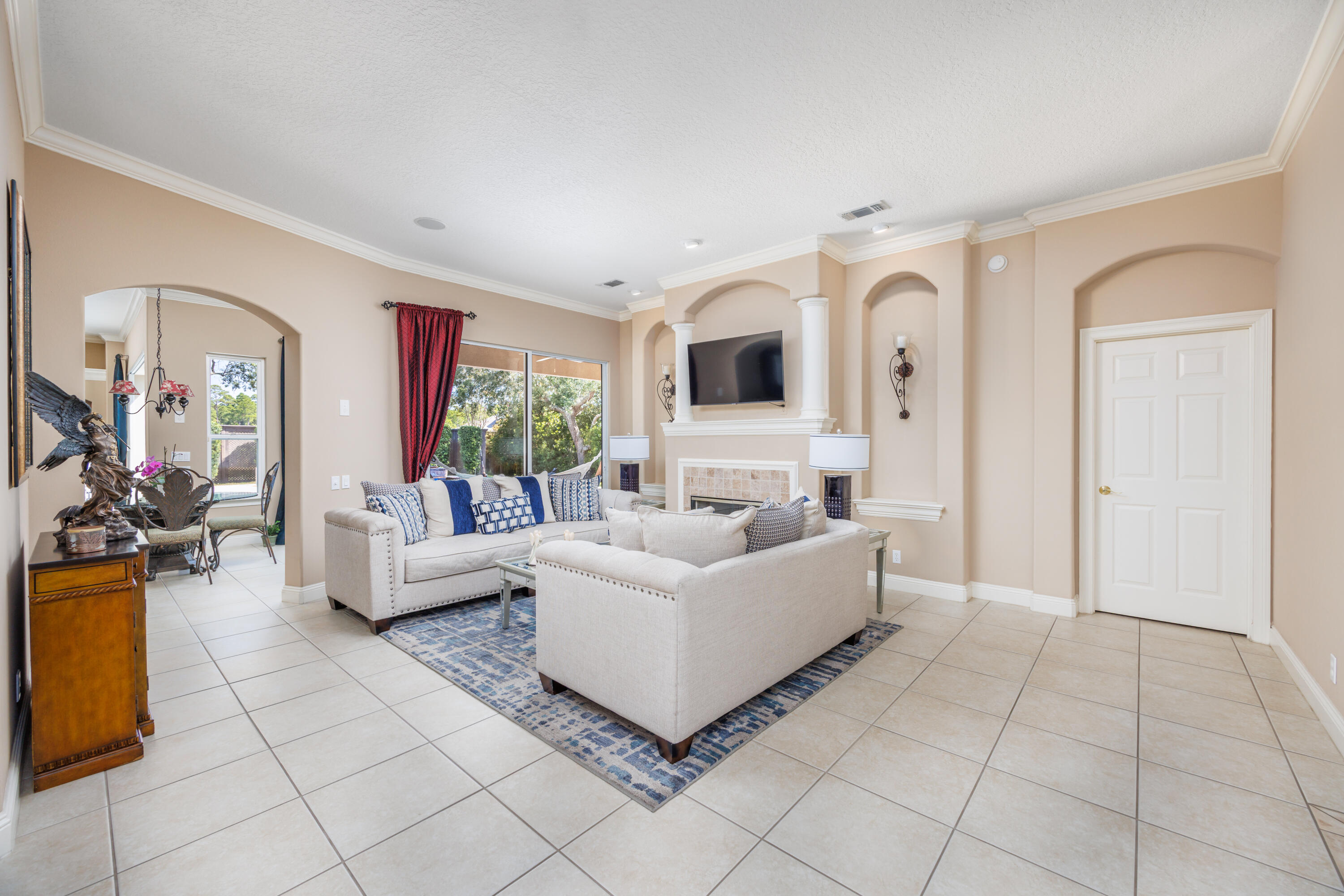 4630 Soundside Drive