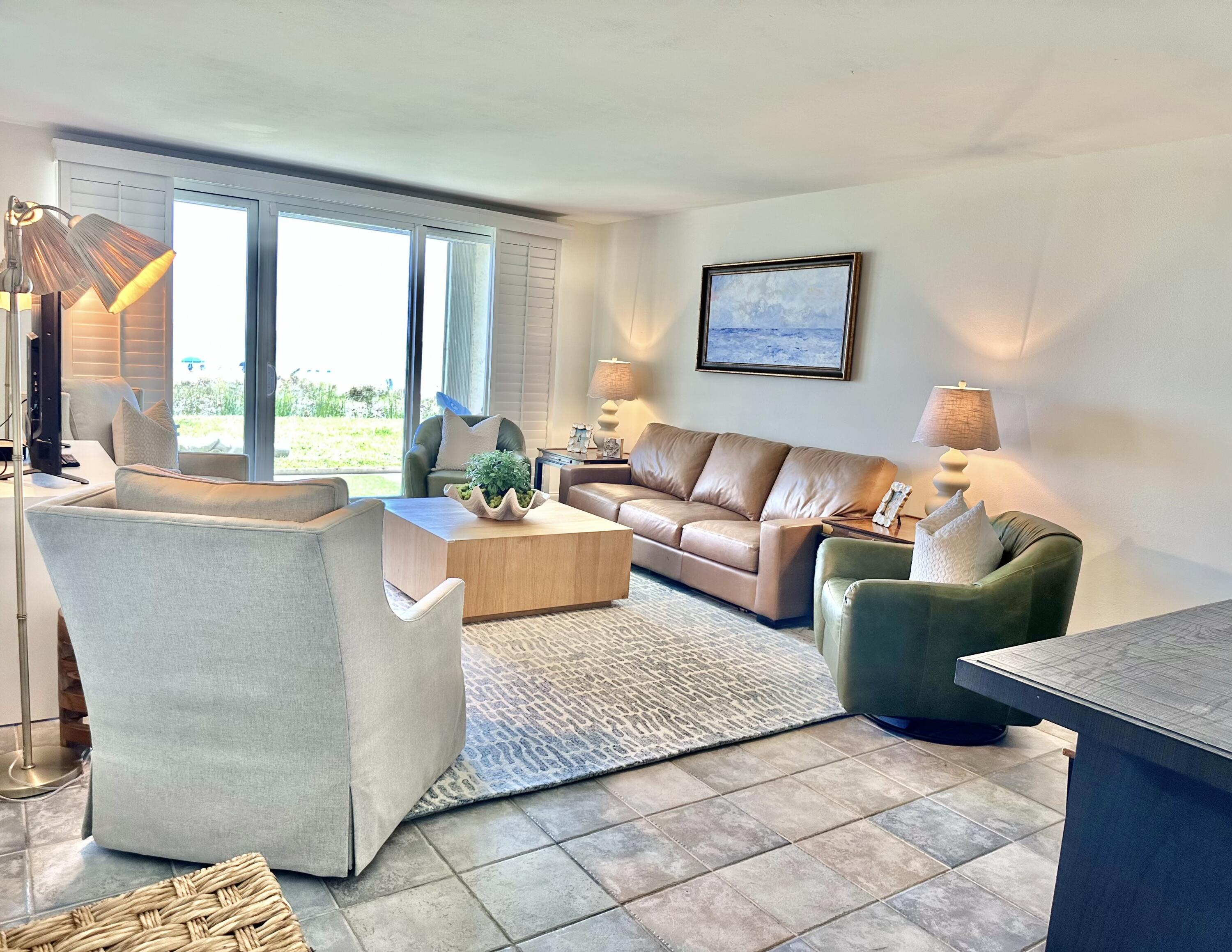 1100 E Highway 98 A102
