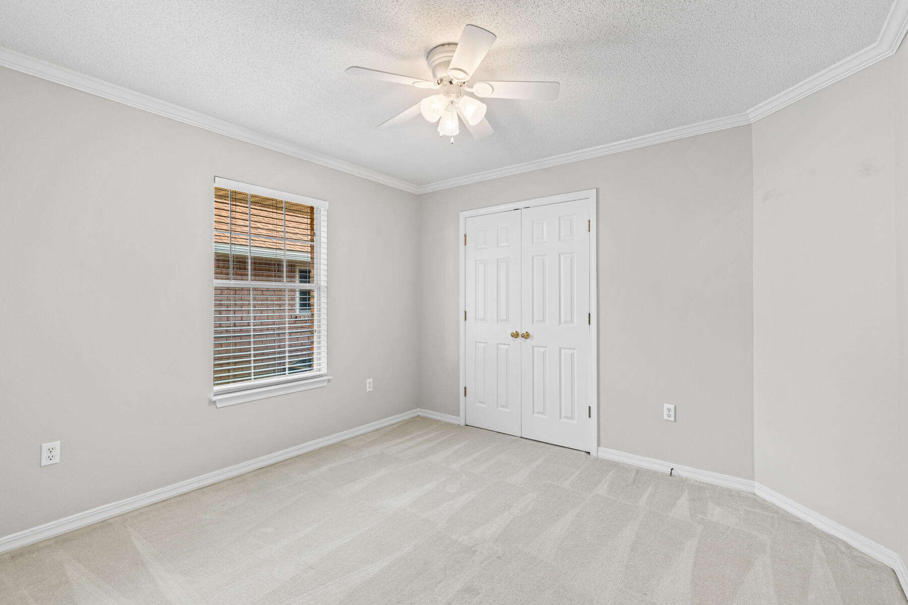 4666 Sunsail Circle