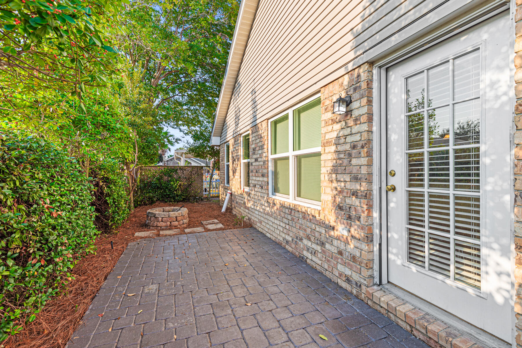 4666 Sunsail Circle