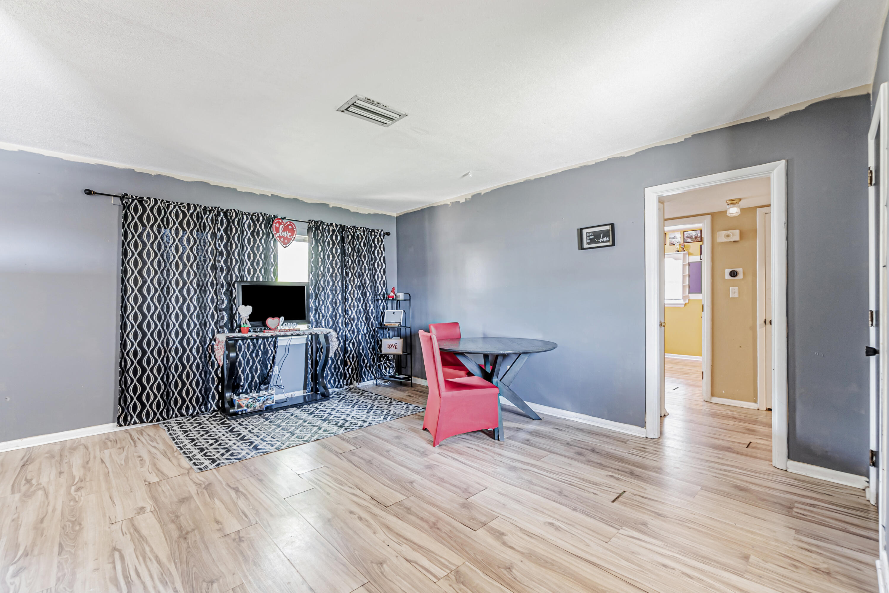 139 NW Jet Drive