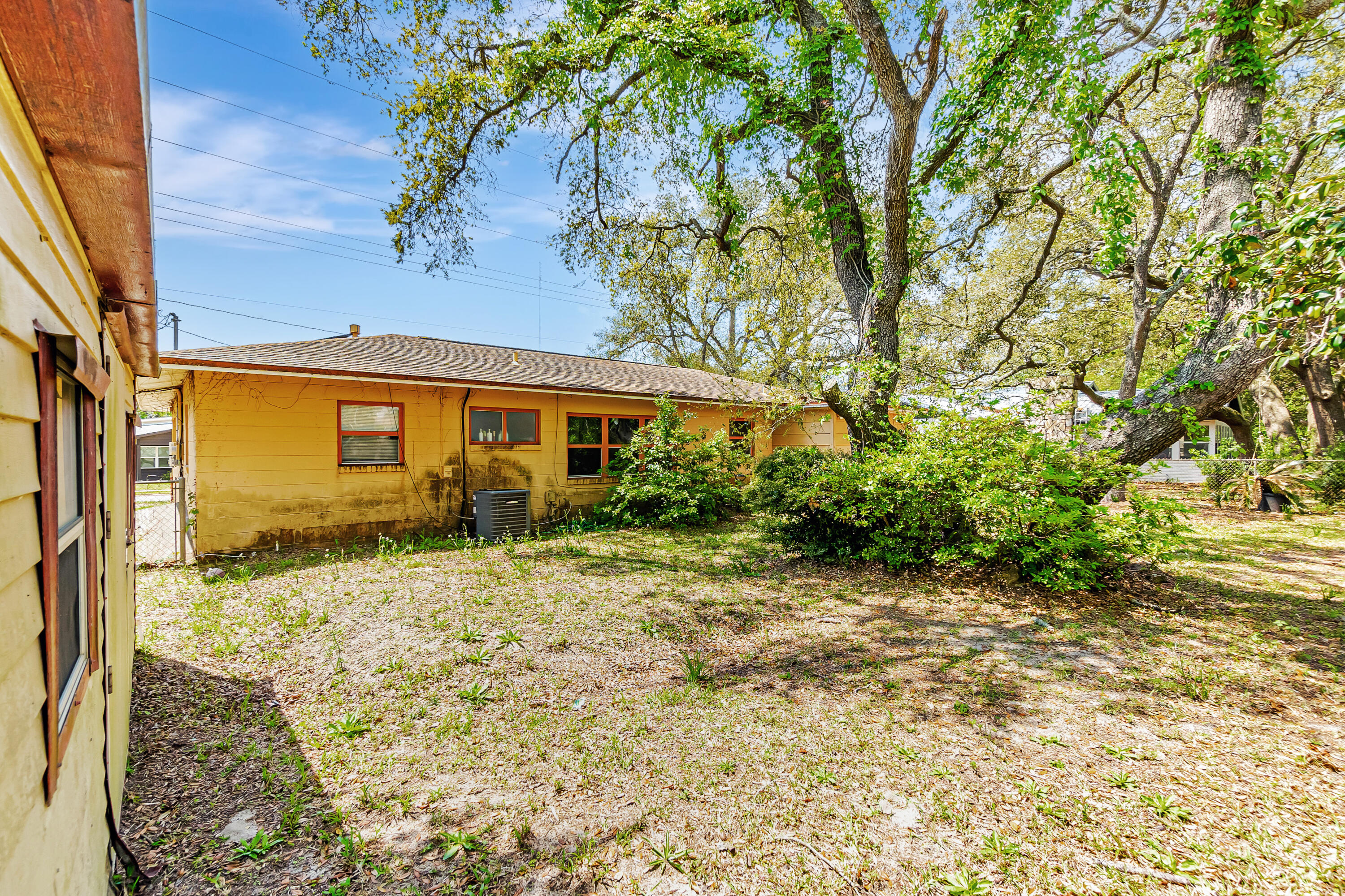 139 NW Jet Drive