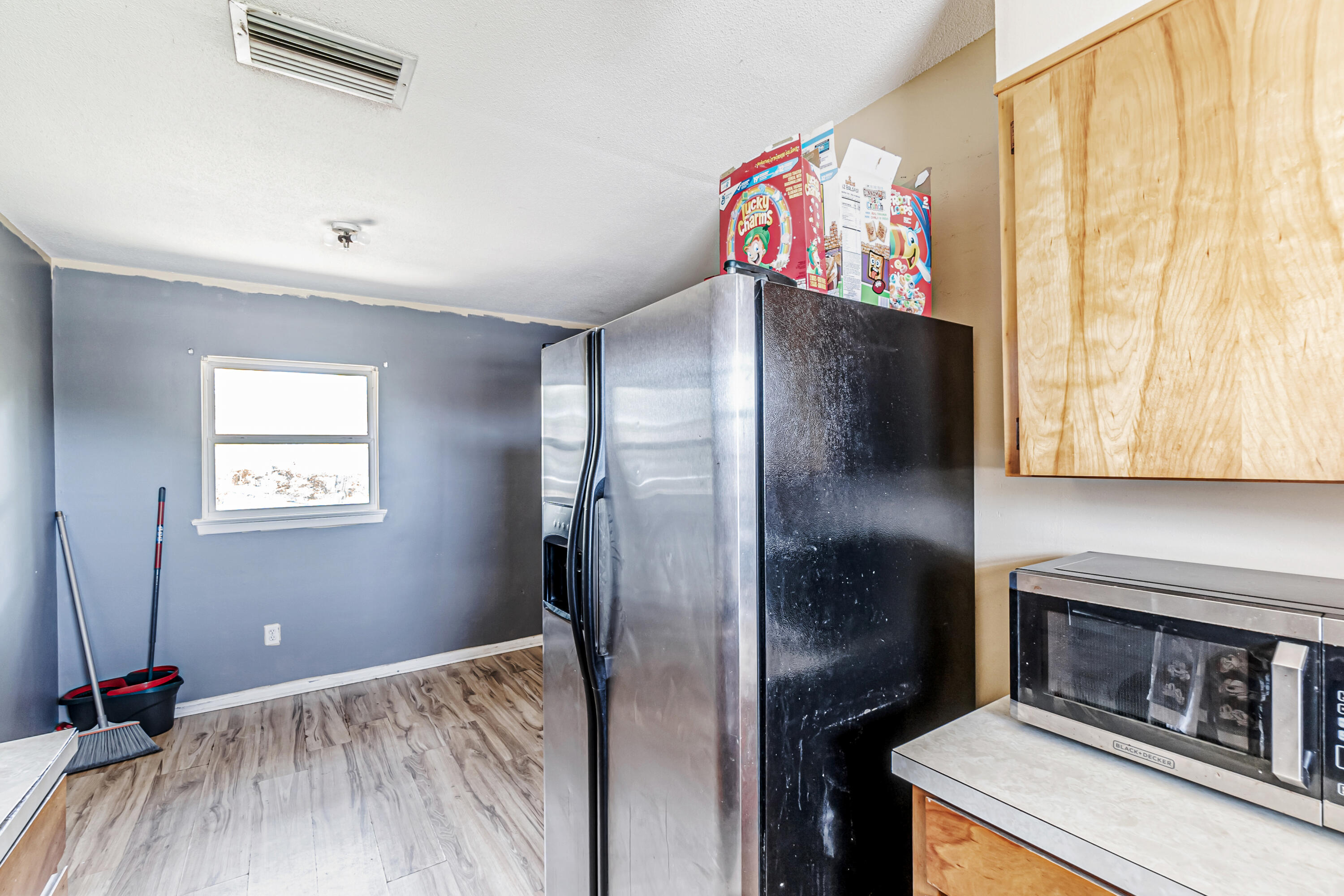 139 NW Jet Drive