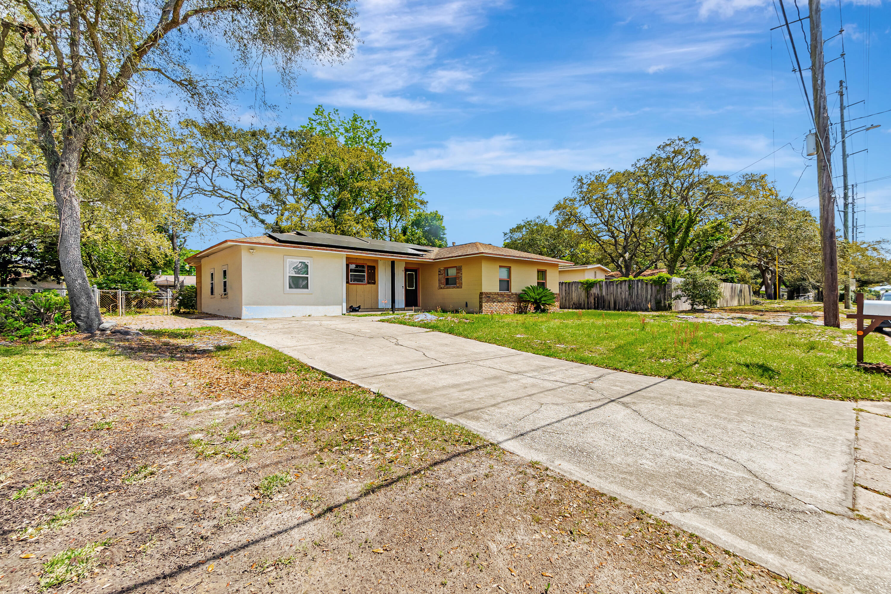 139 NW Jet Drive