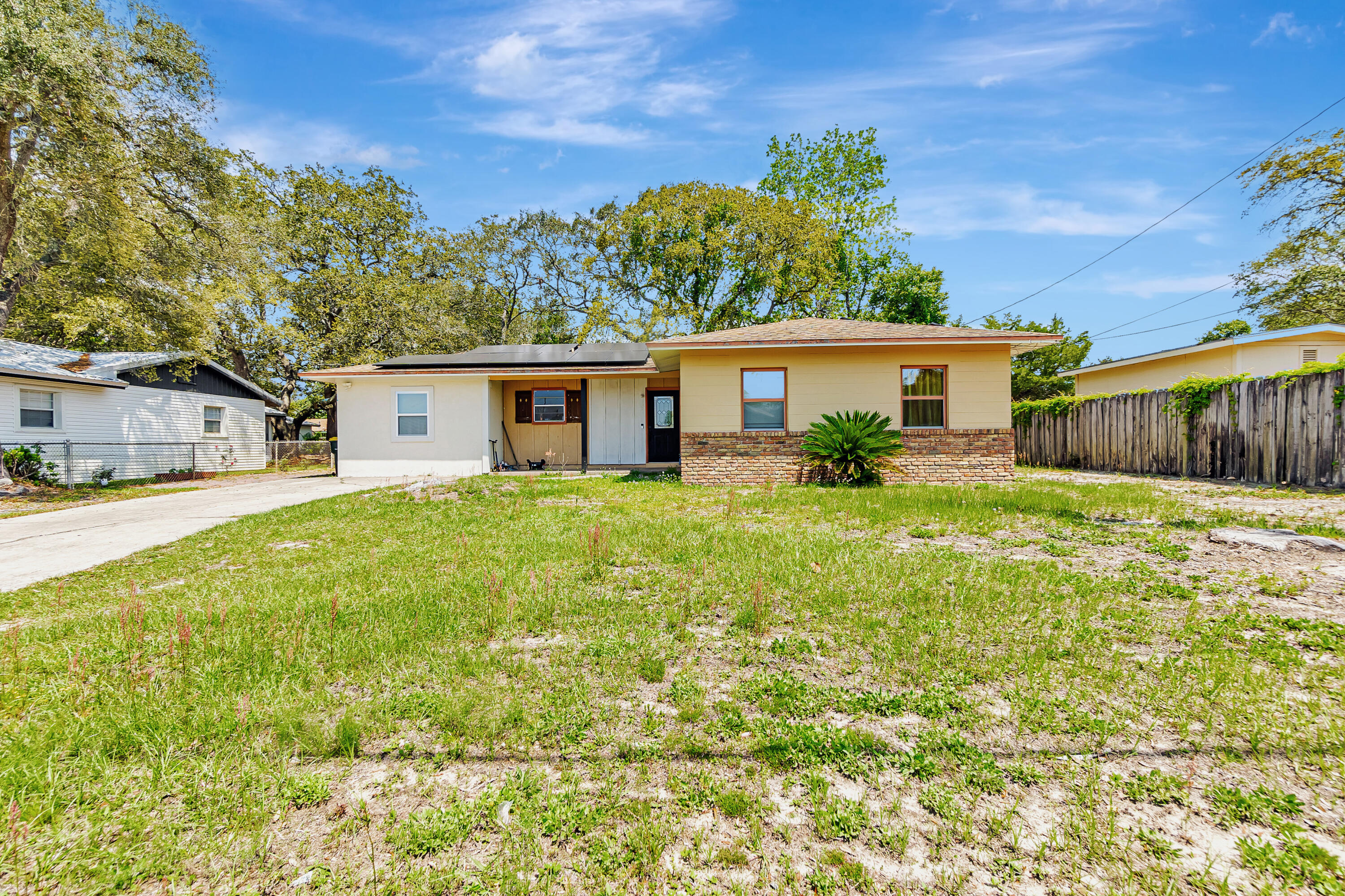 139 NW Jet Drive