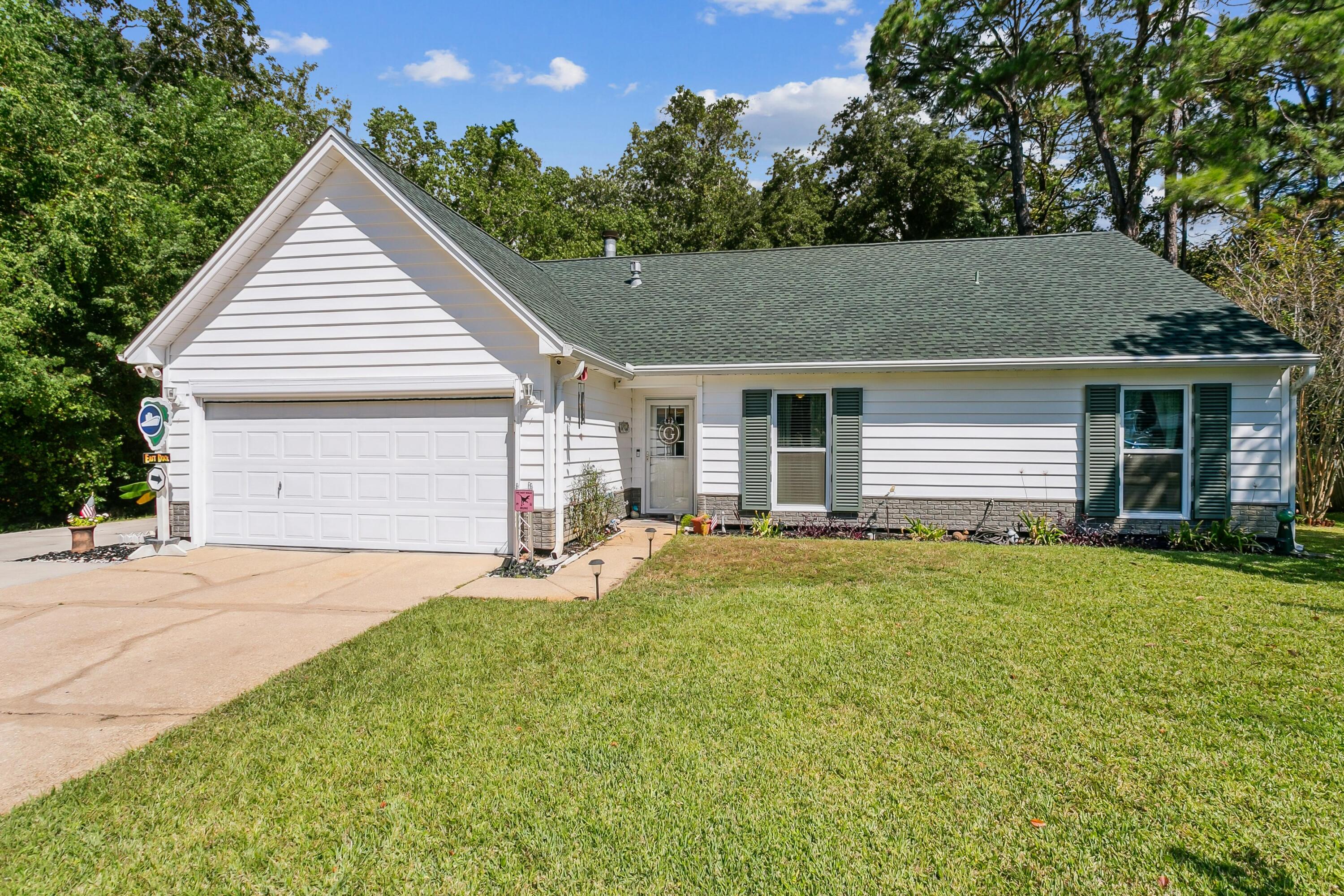 357 NW Jonquil Avenue