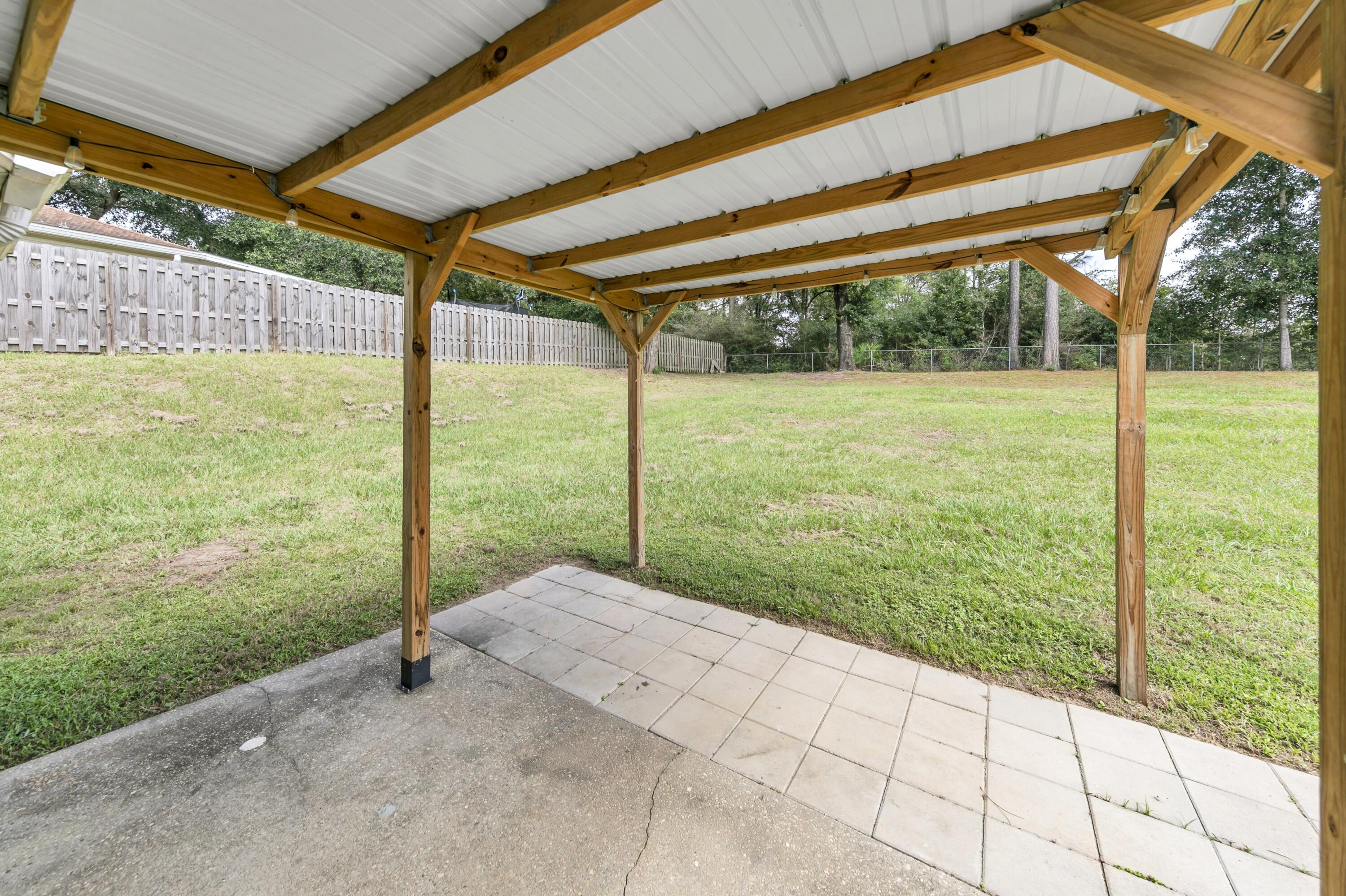 4877 Kensington Lane