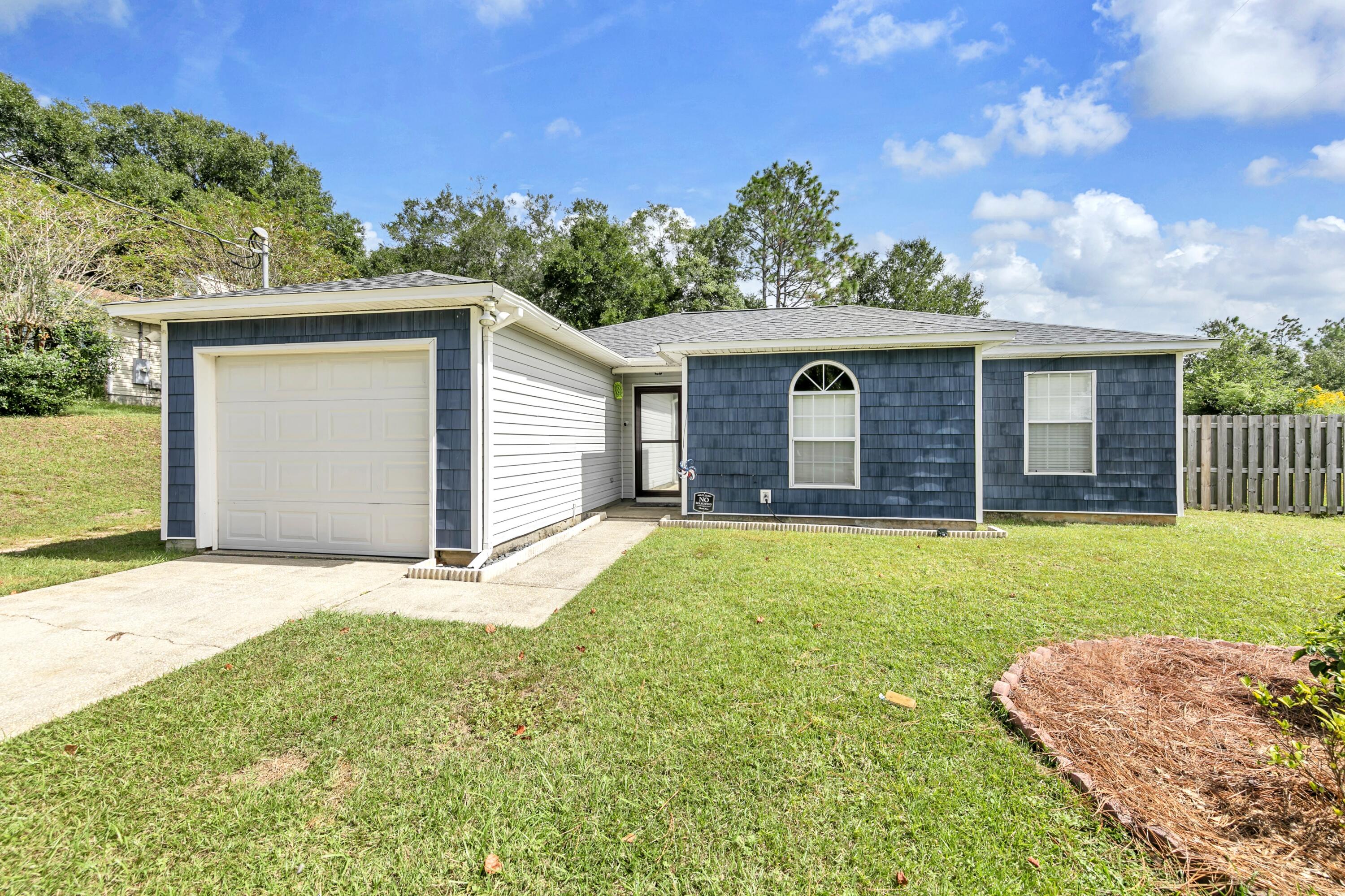 4877 Kensington Lane