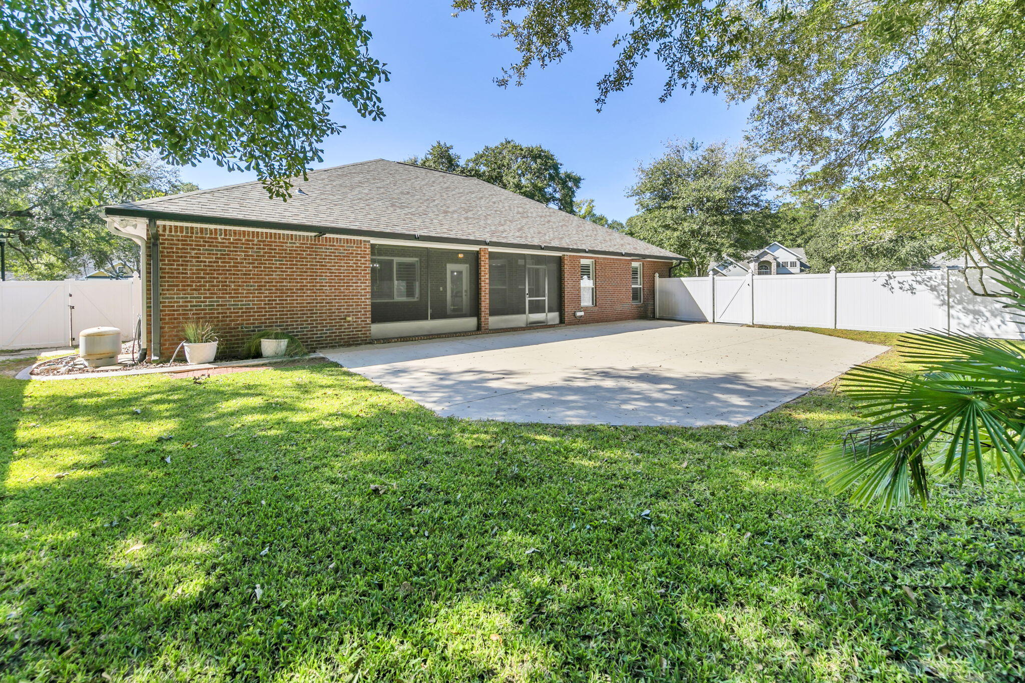 2623 Brodie Lane
