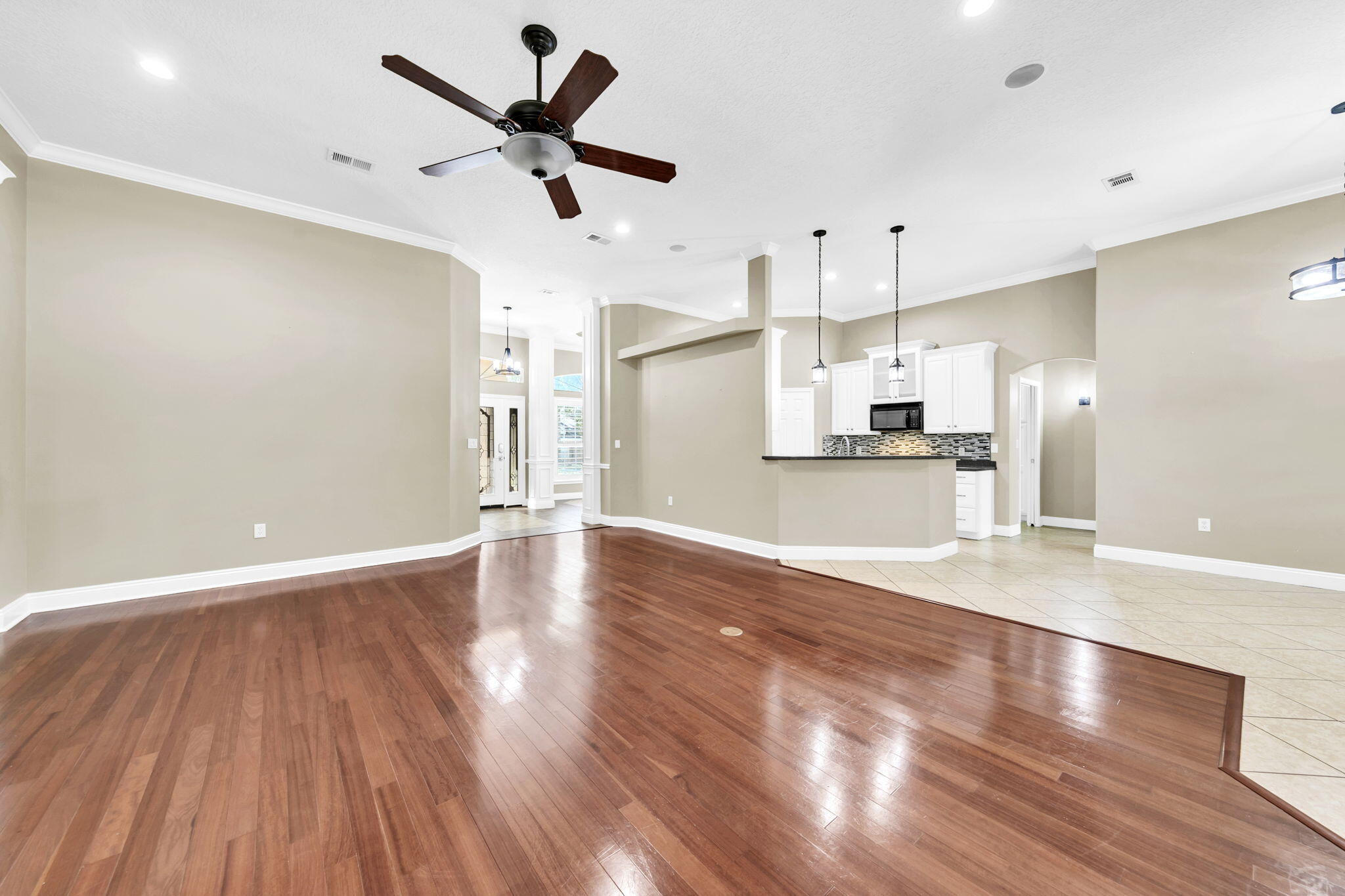 2623 Brodie Lane