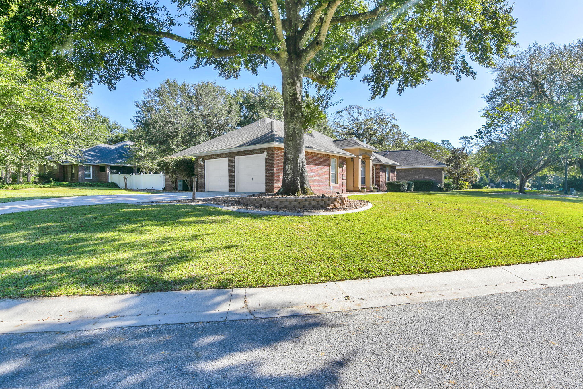 2623 Brodie Lane