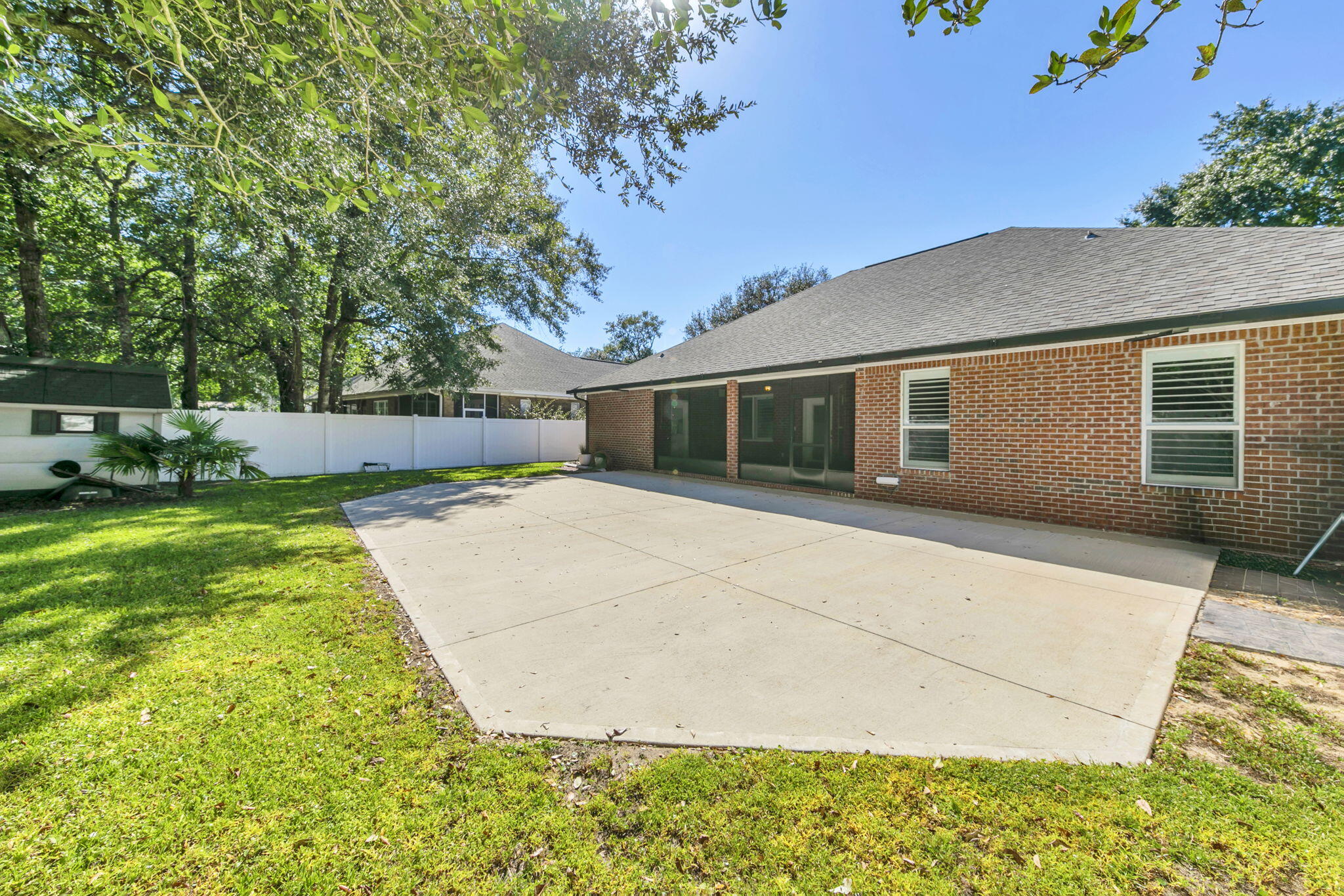 2623 Brodie Lane