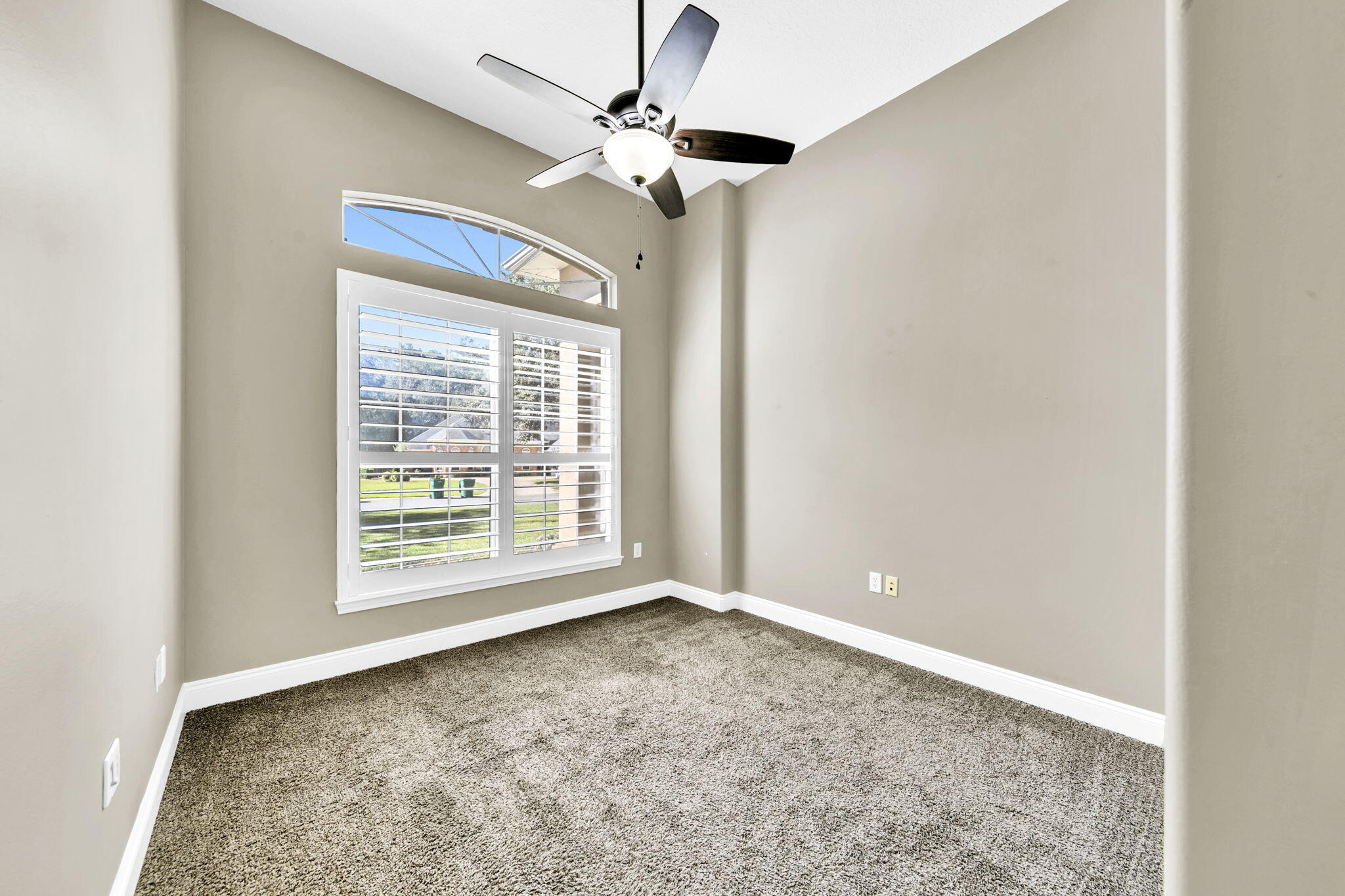 2623 Brodie Lane
