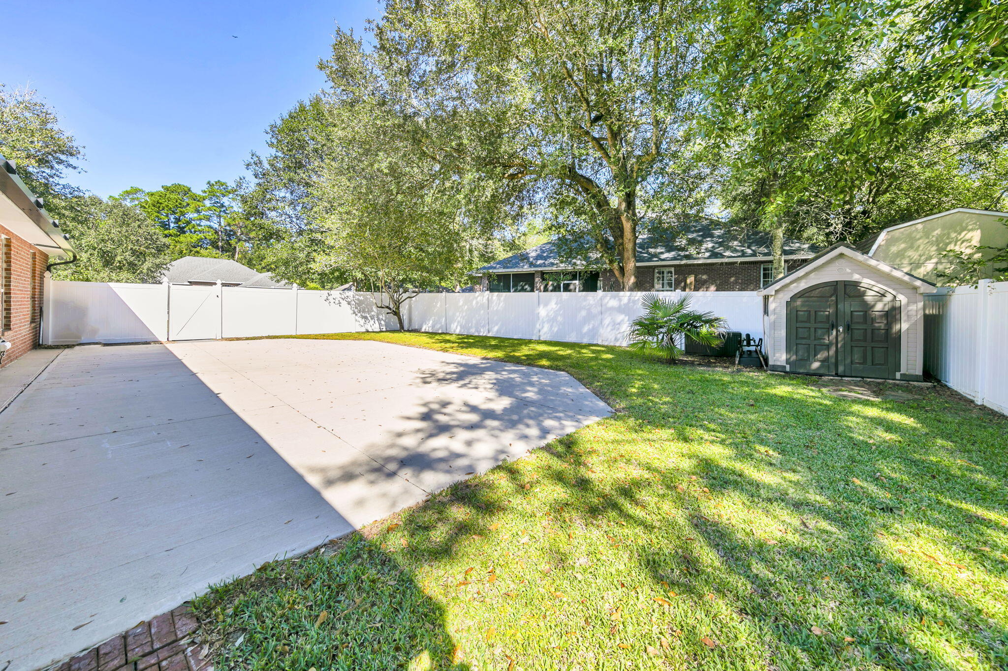 2623 Brodie Lane
