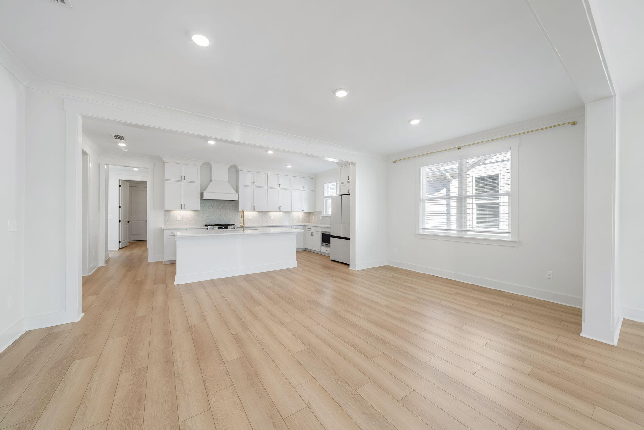 1917 Rushes Avenue