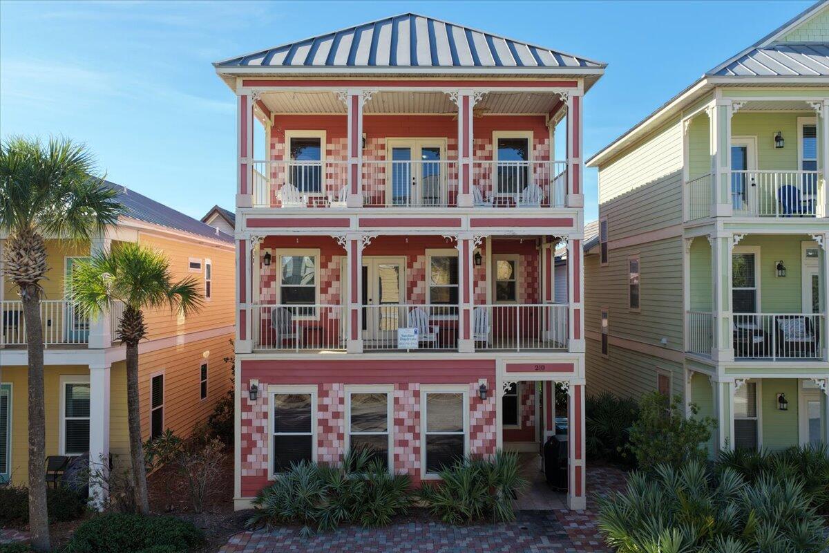 210 W. Grand Key
