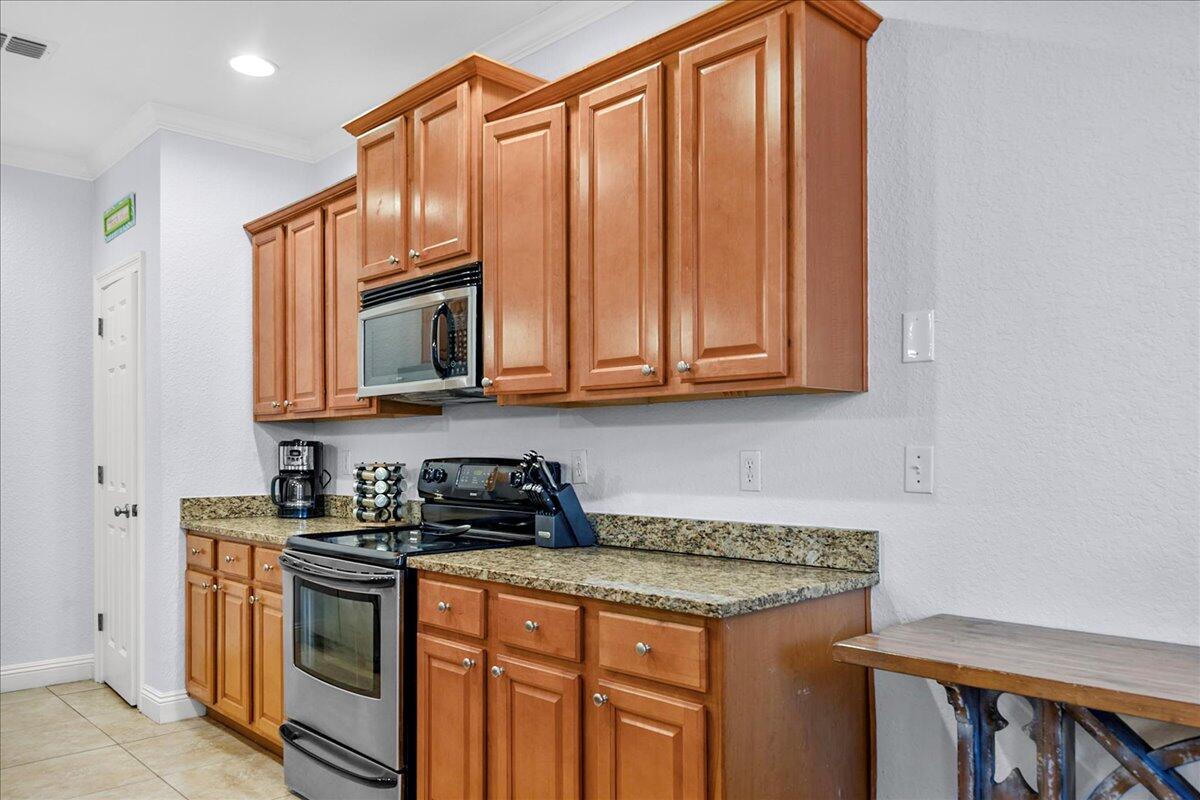 228 Kono Way