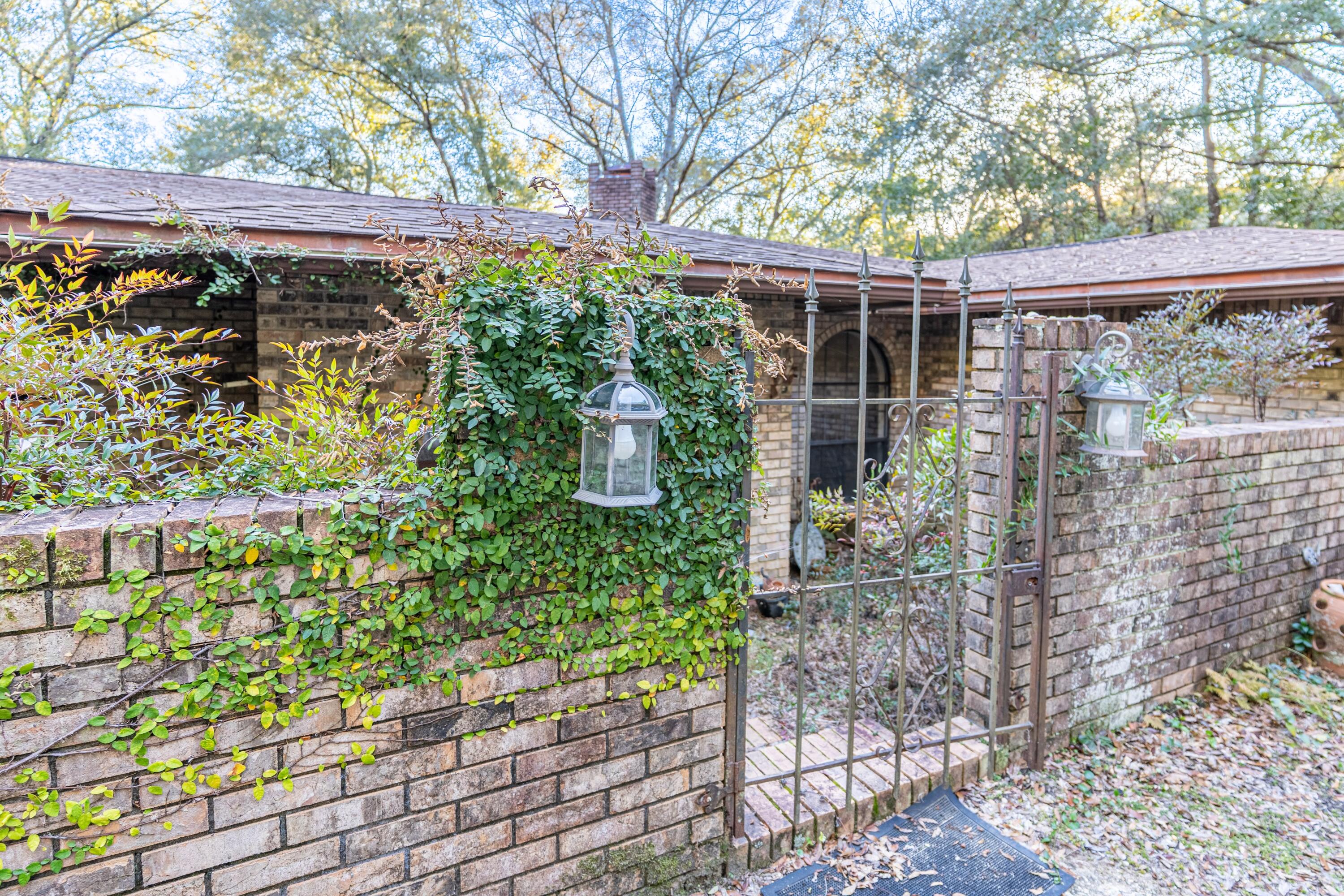 4444 Sundance Way