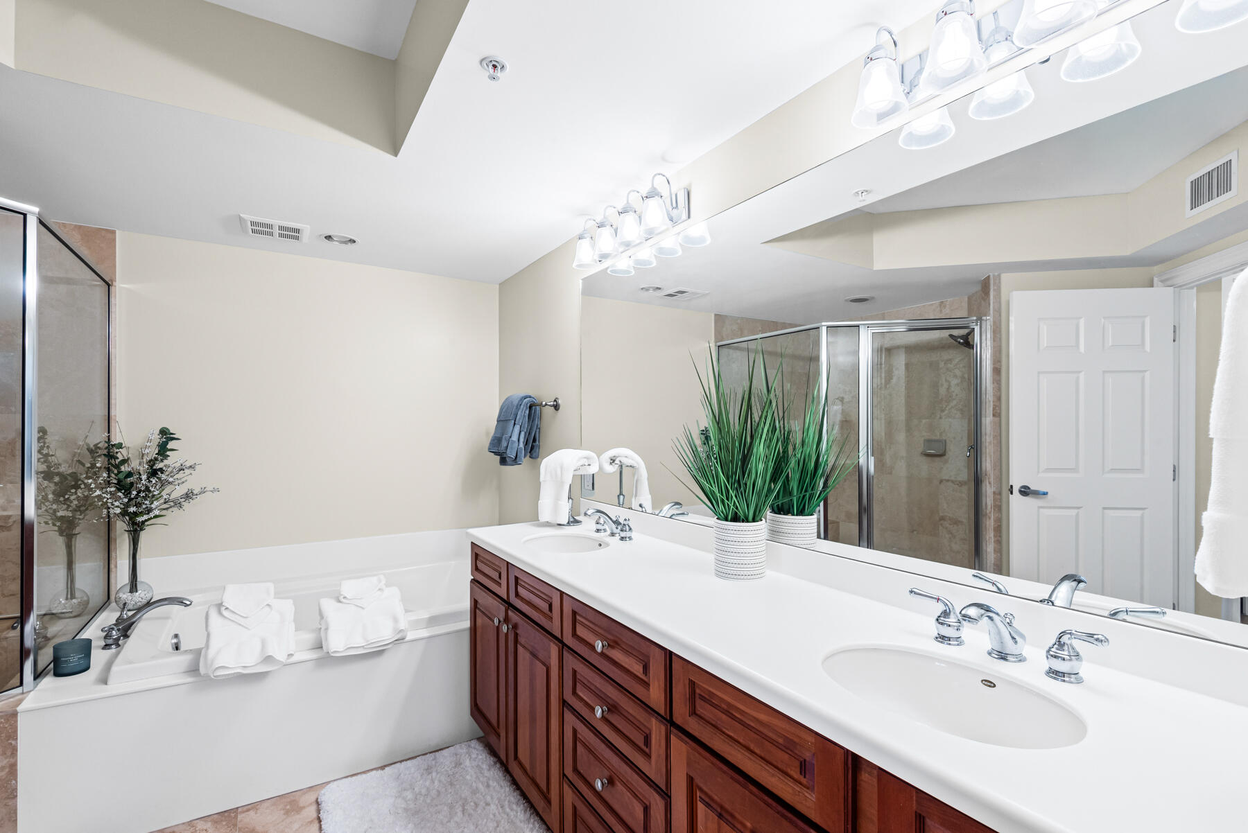 15500 Emerald Coast Parkway 405