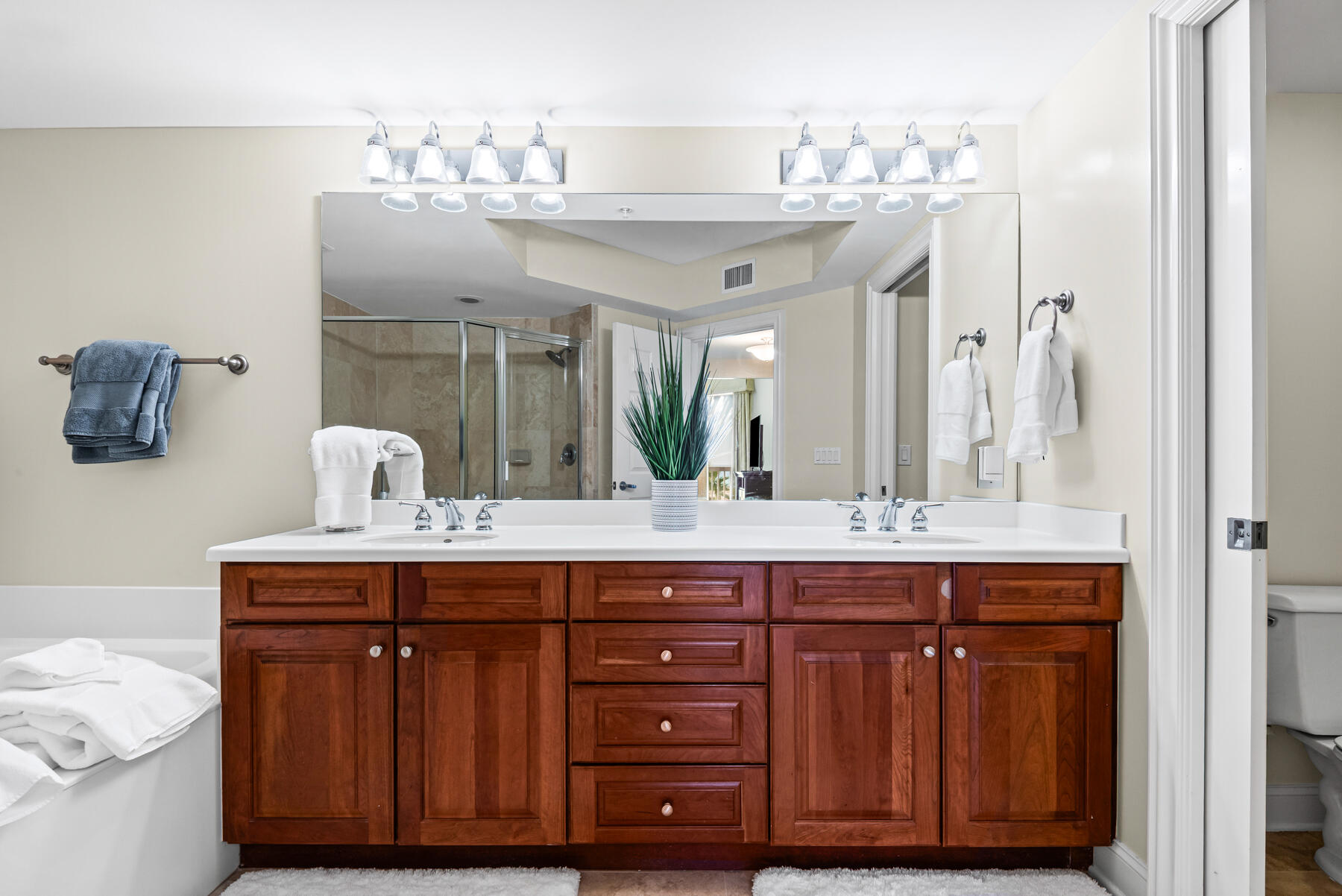 15500 Emerald Coast Parkway 405