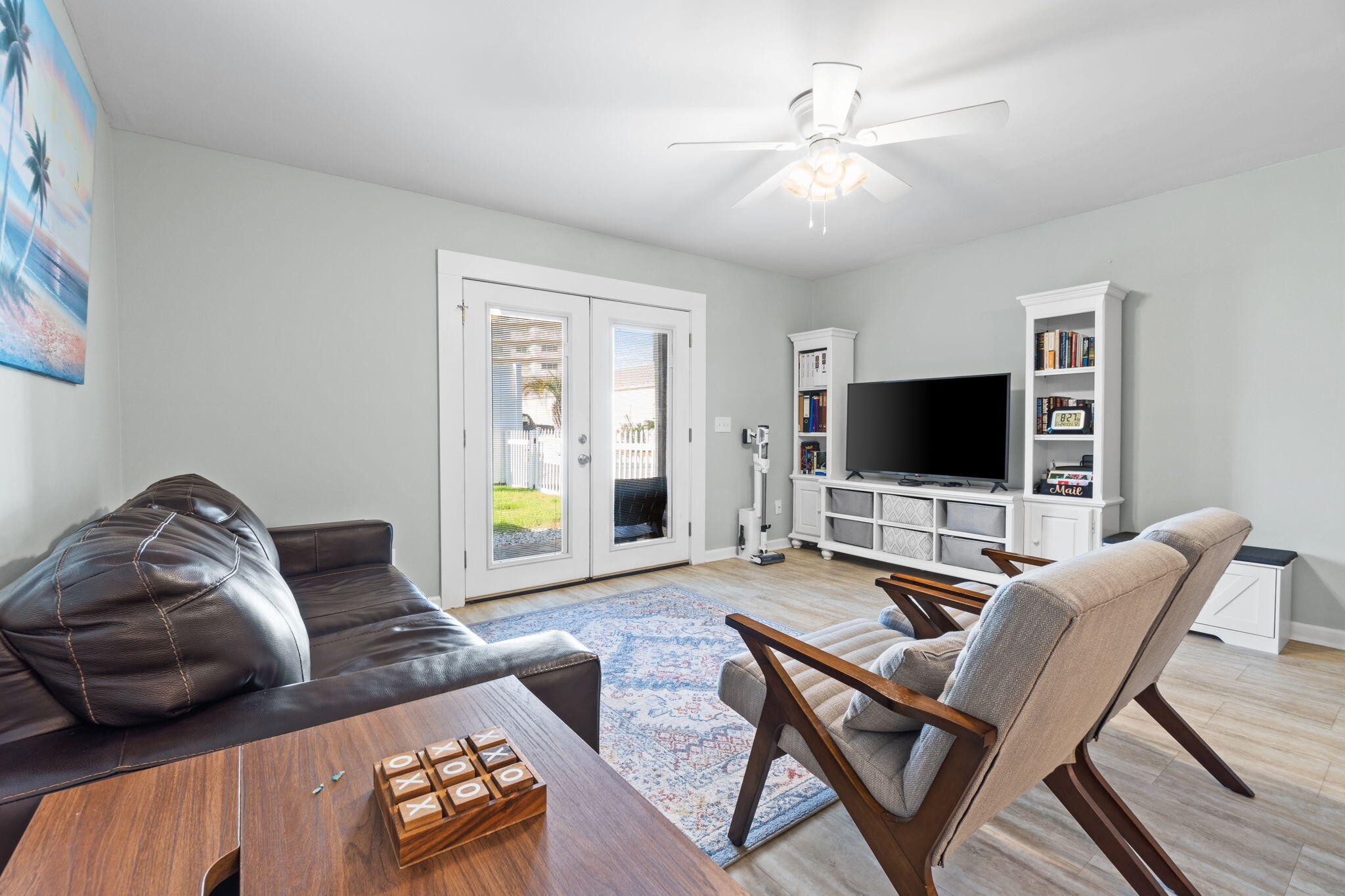 6215 Thomas Drive UNIT 101