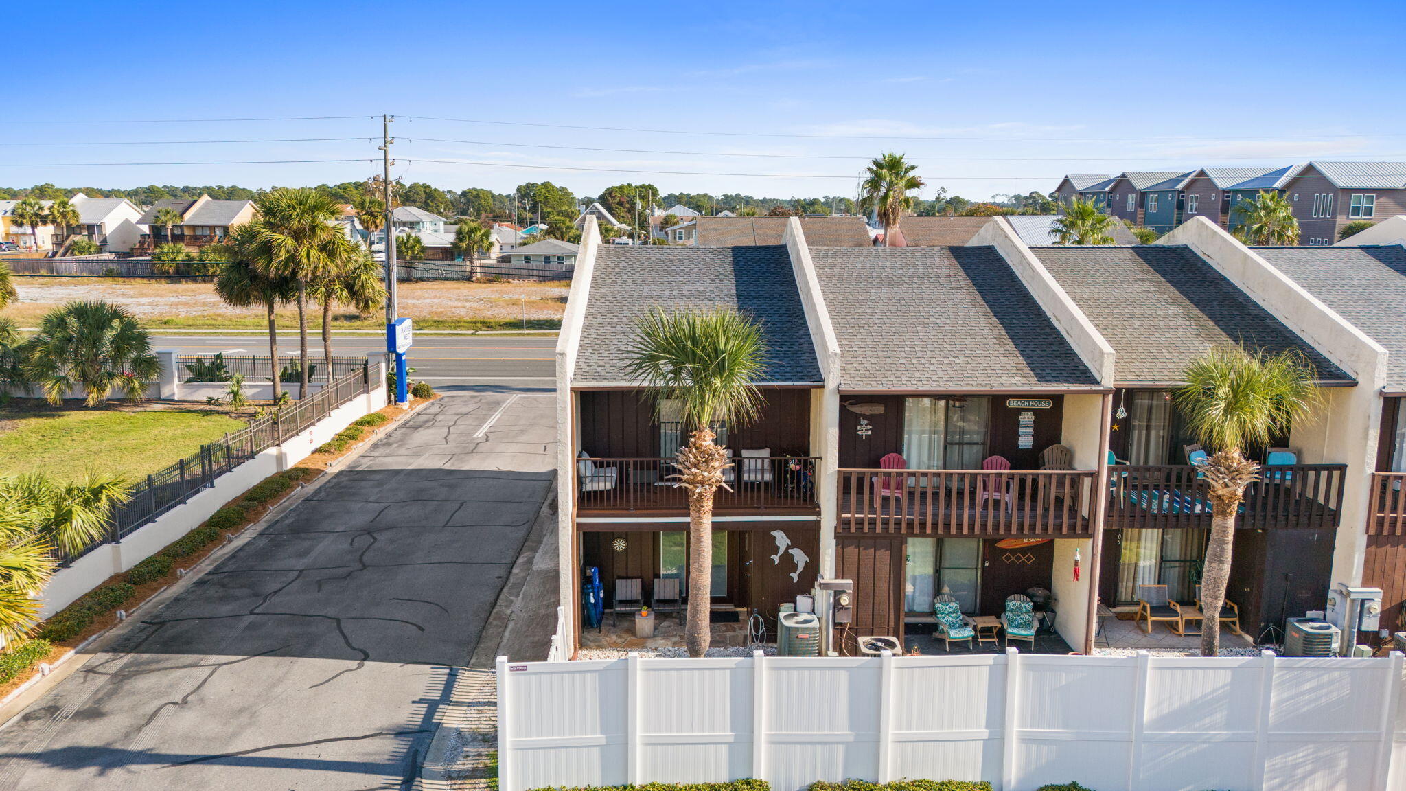 6215 Thomas Drive UNIT 101