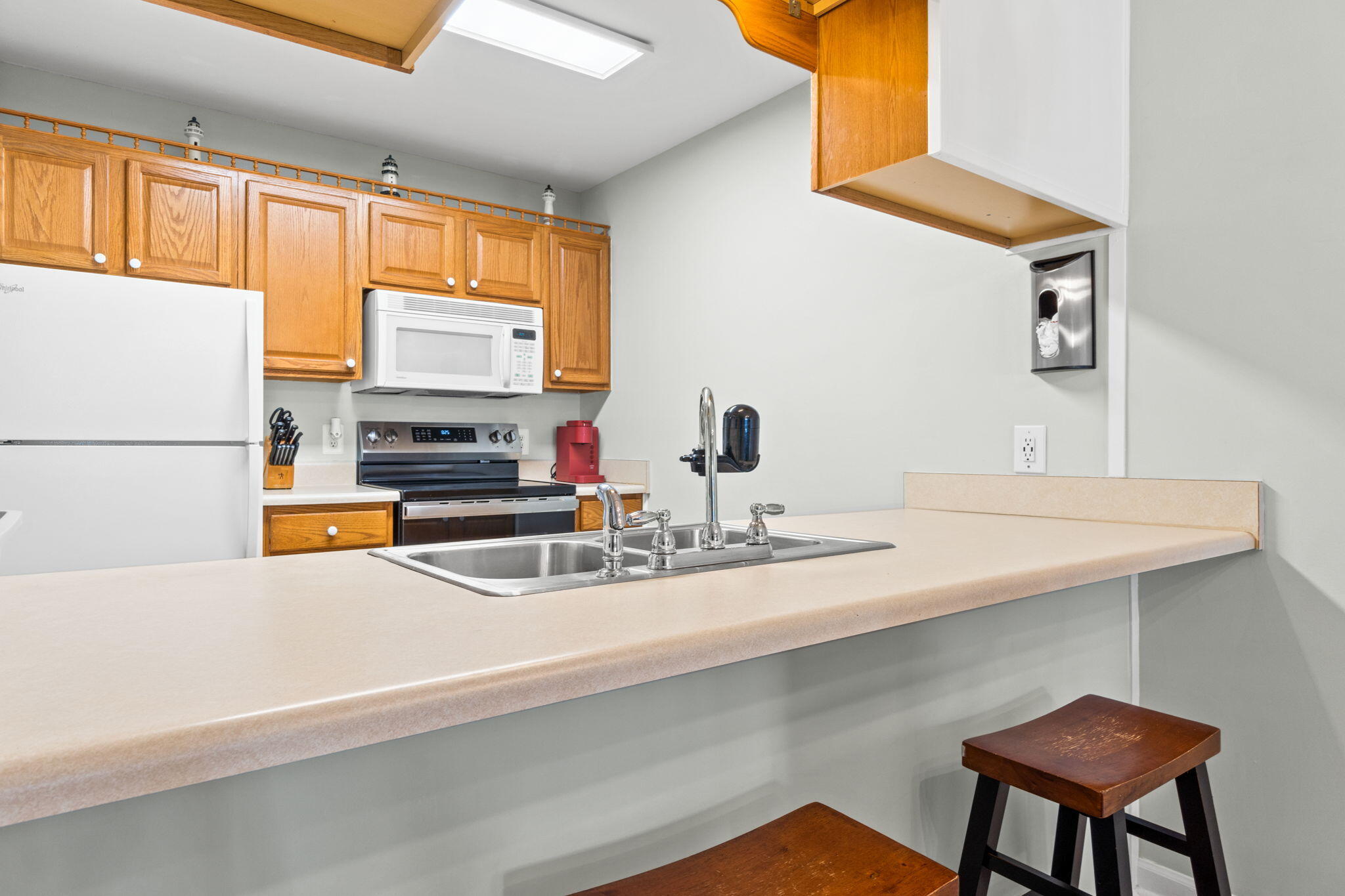 6215 Thomas Drive UNIT 101