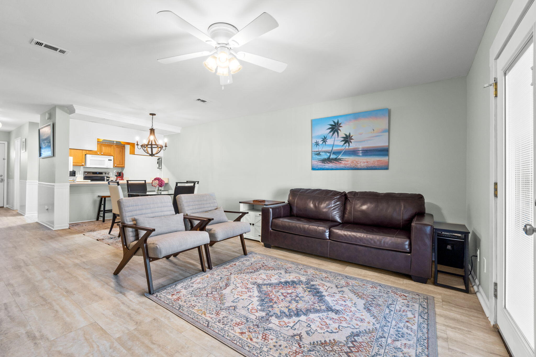 6215 Thomas Drive UNIT 101