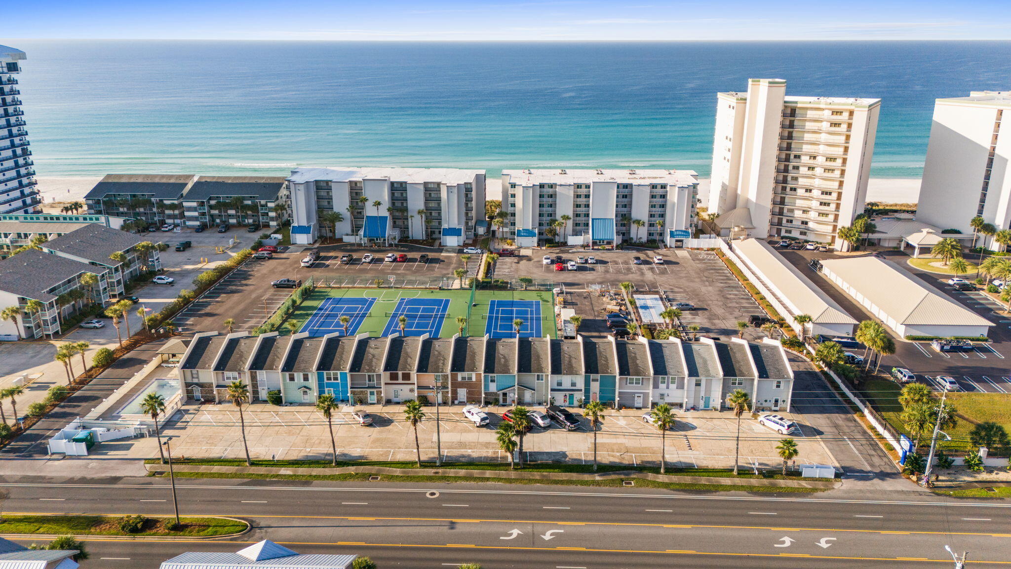 6215 Thomas Drive UNIT 101