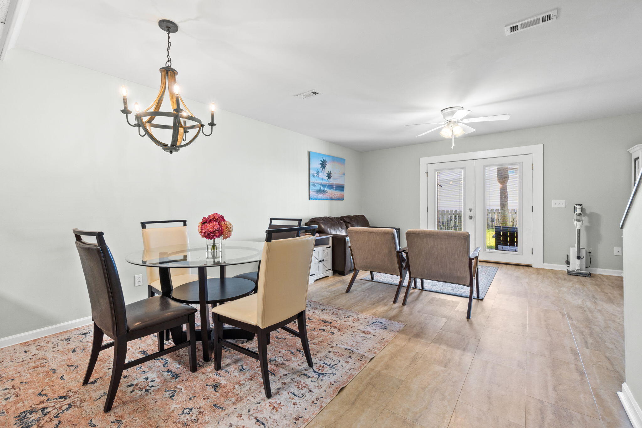 6215 Thomas Drive UNIT 101