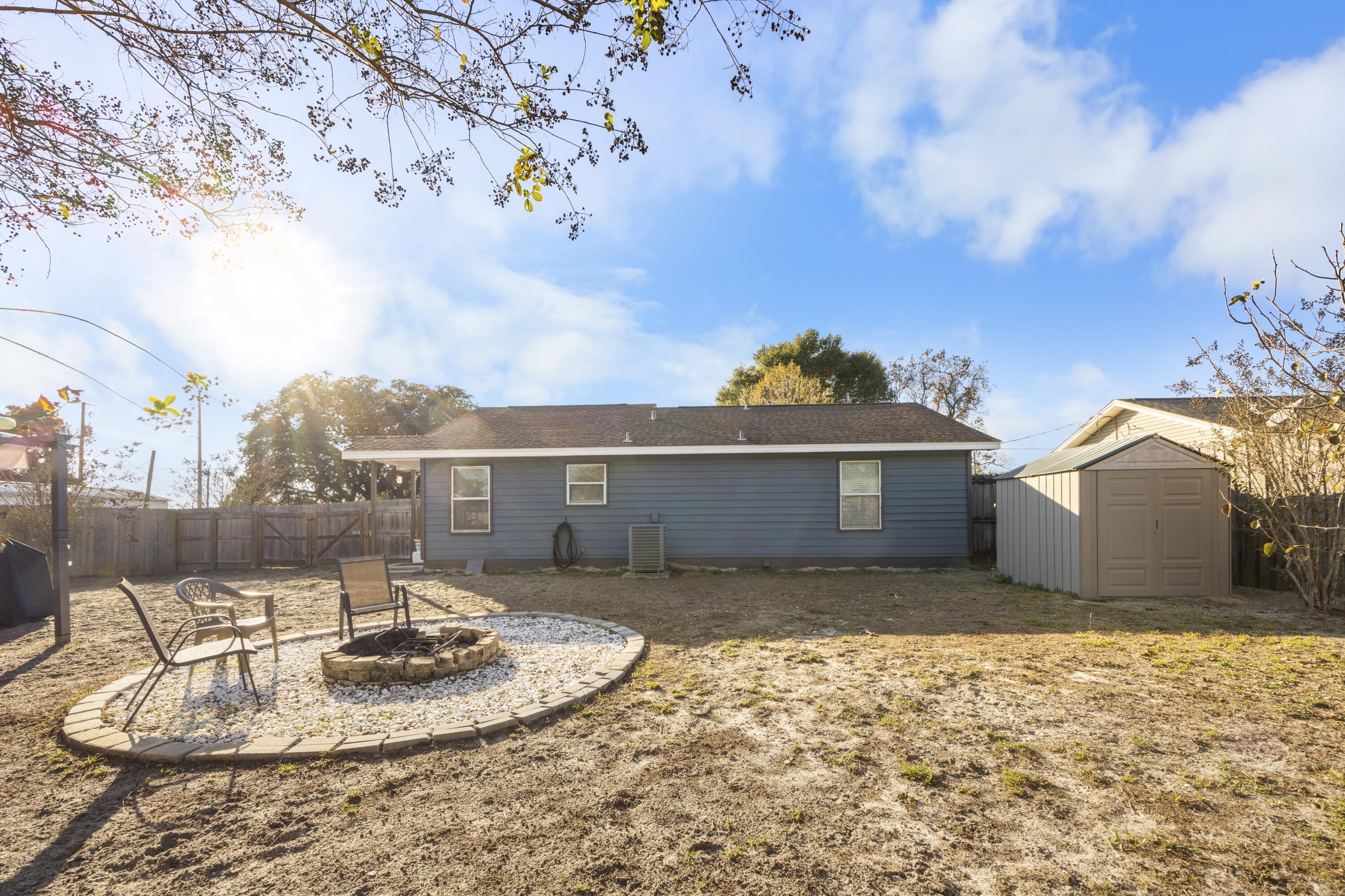 2 S Lake Avenue