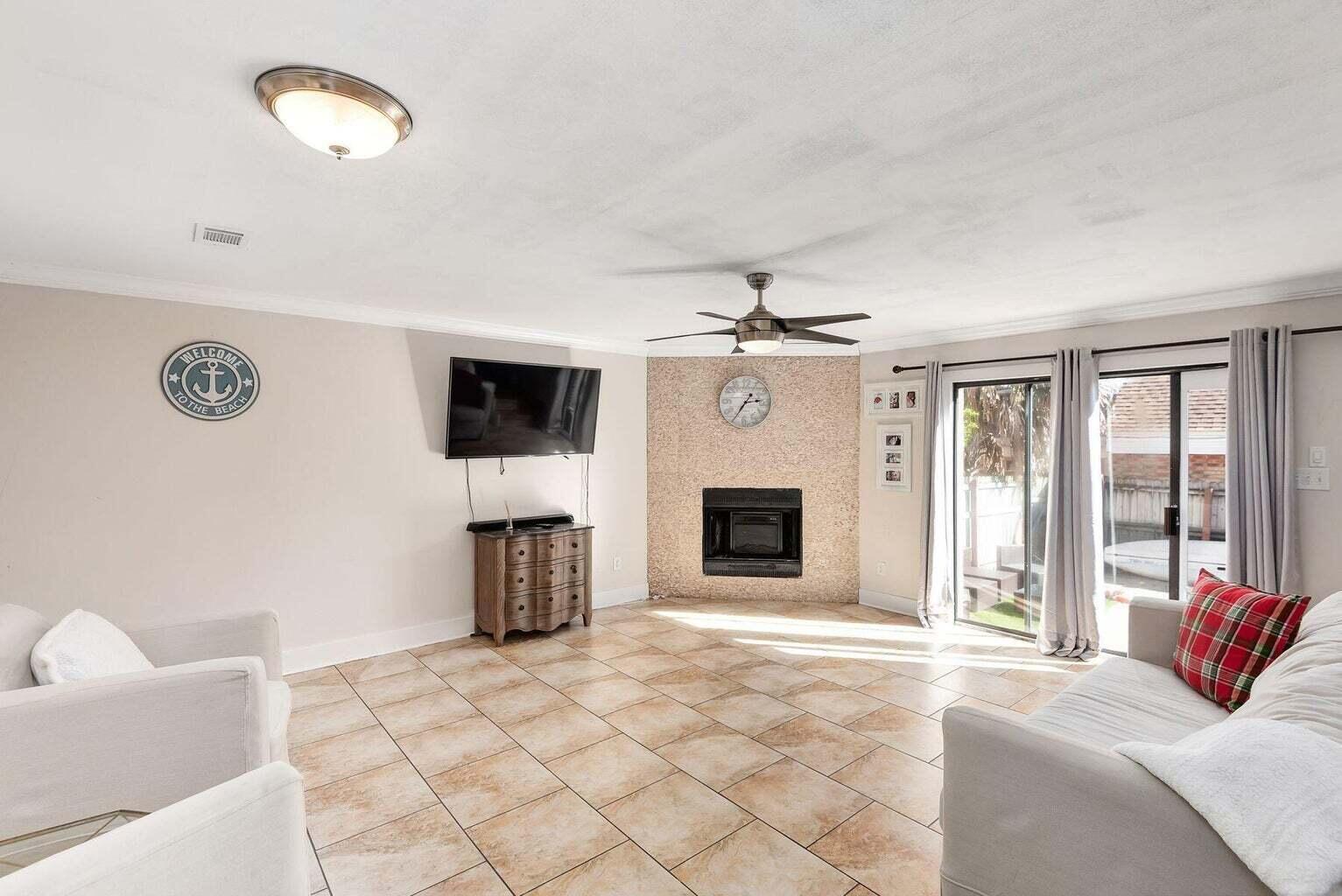 718 Legion Drive