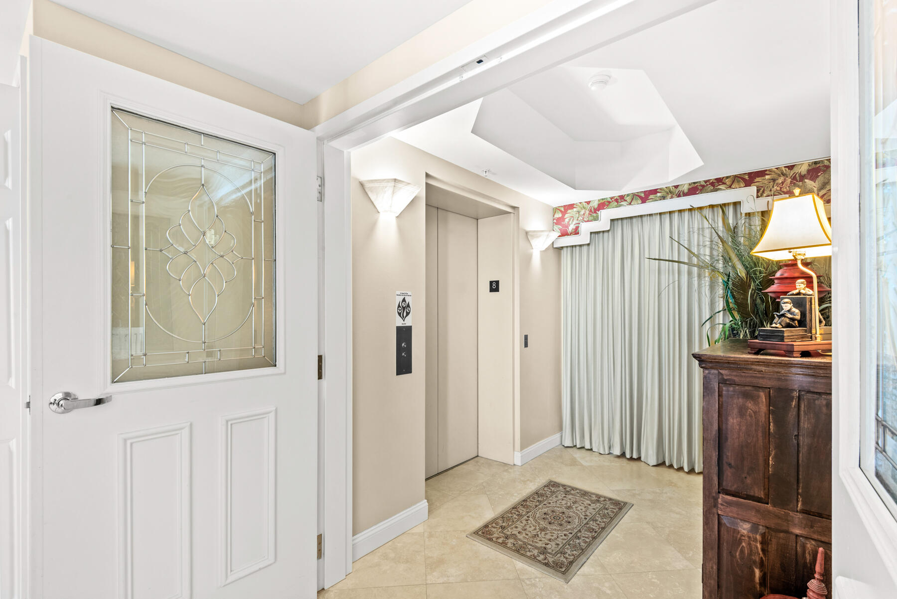 15400 Emerald Coast Parkway 807