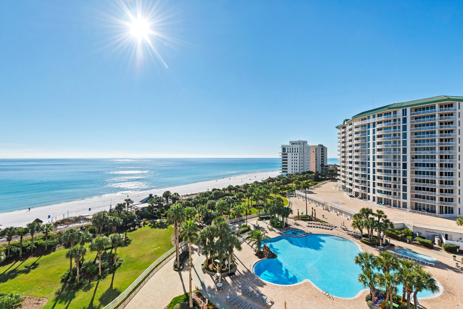 15400 Emerald Coast Parkway 807