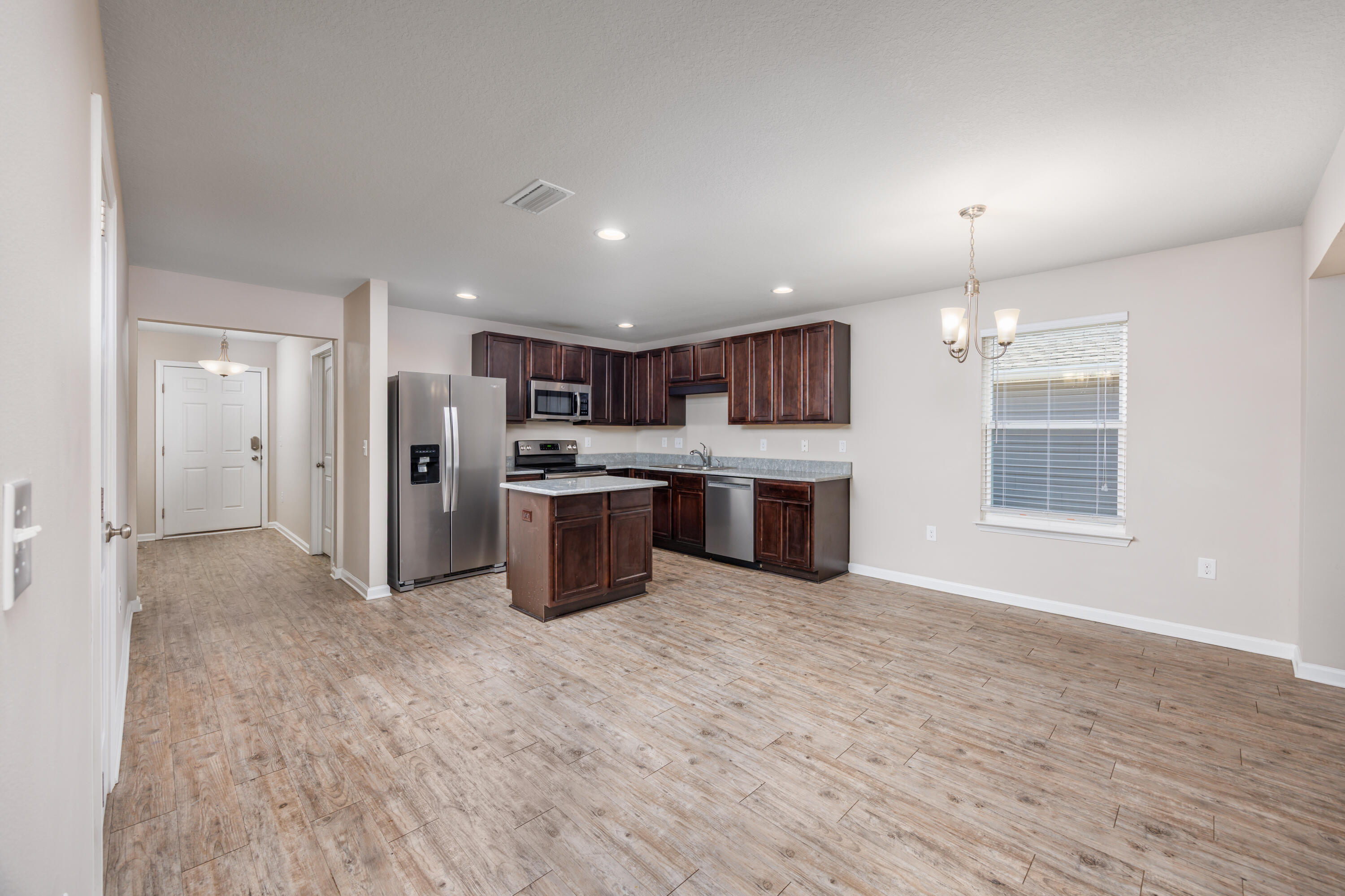 617 Fanny Ann Way