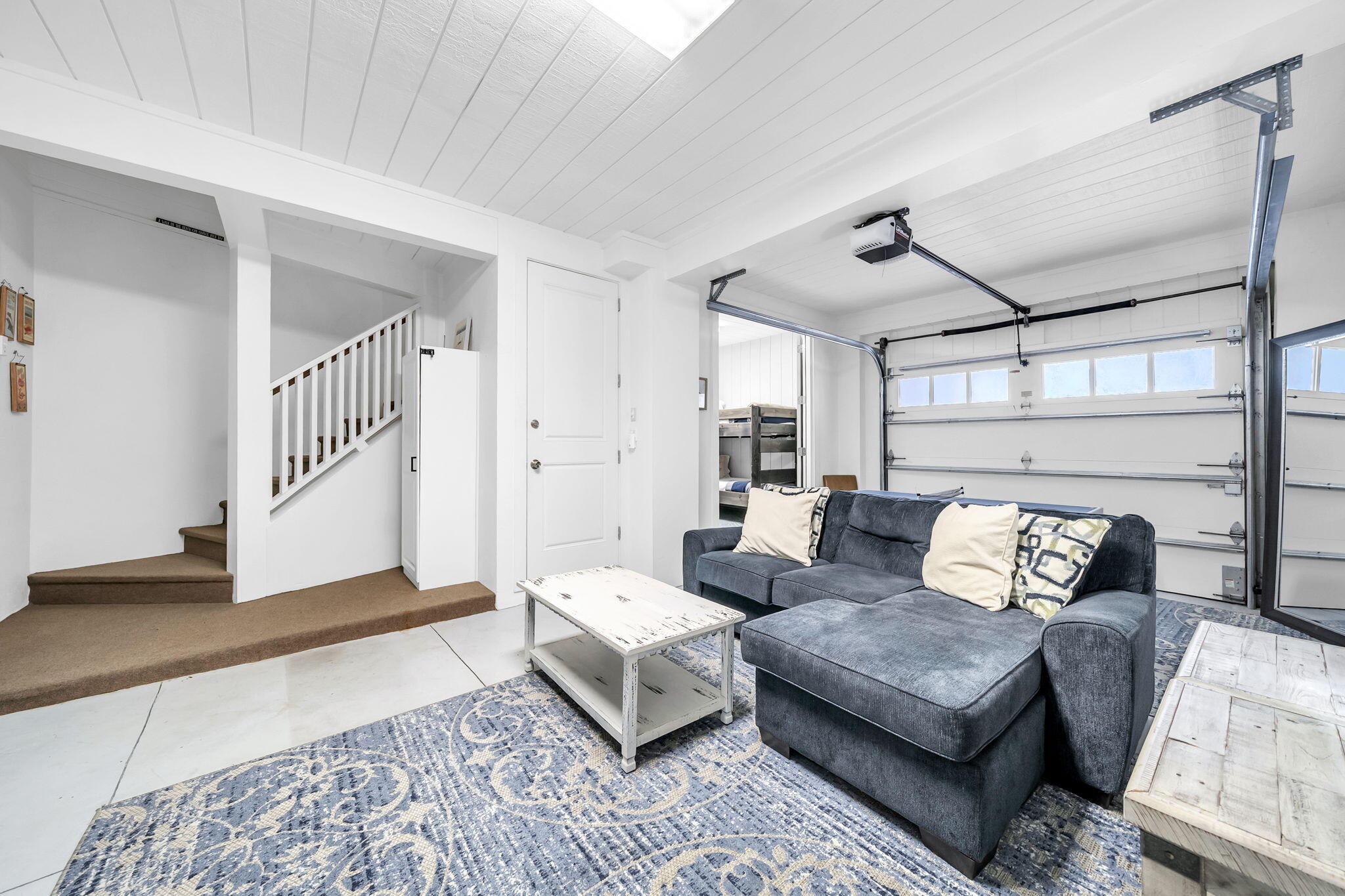 3586 Waverly Circle