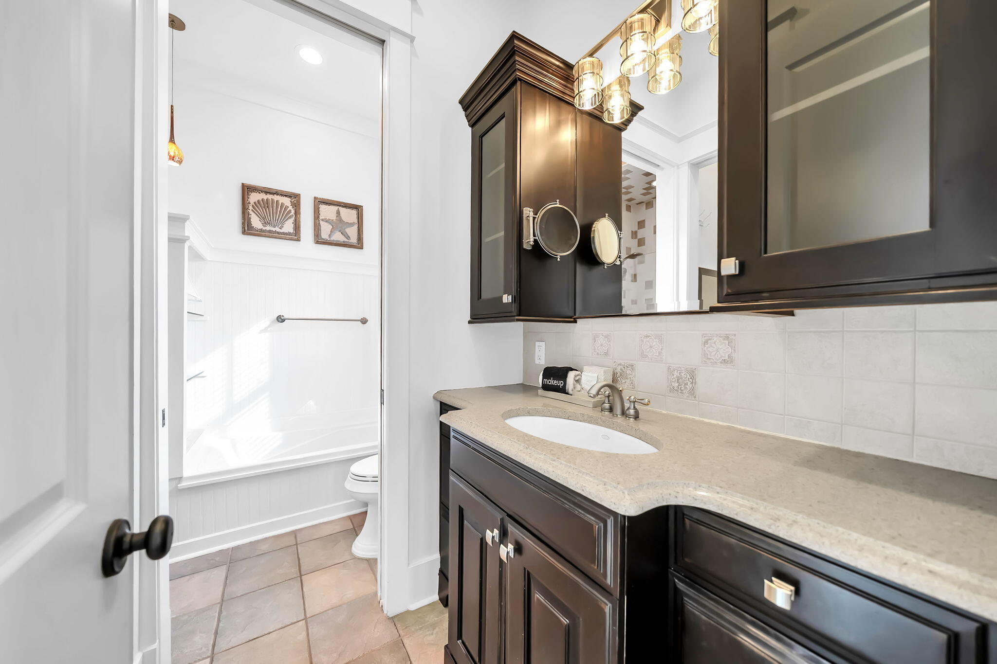 3586 Waverly Circle