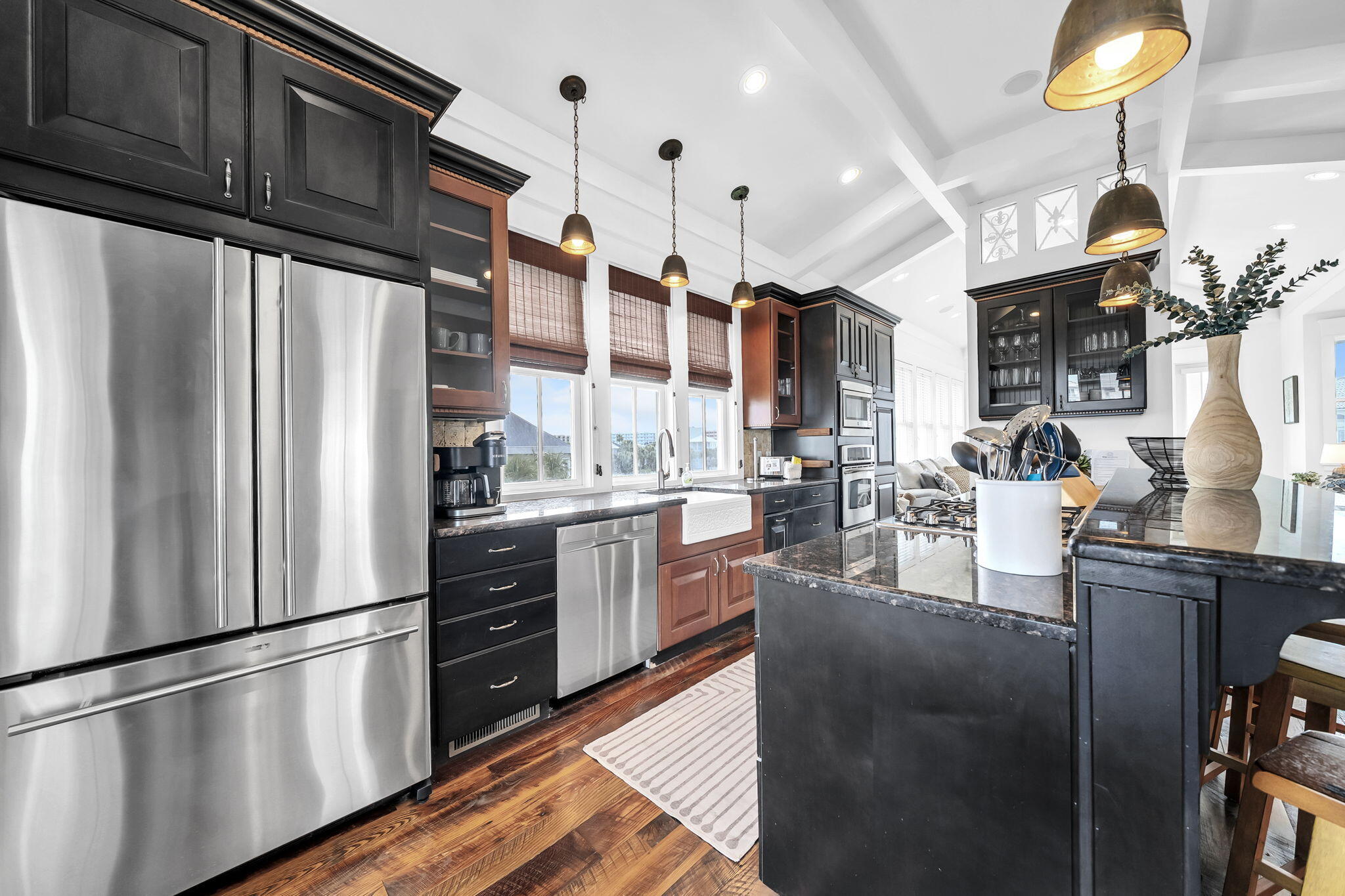 3586 Waverly Circle