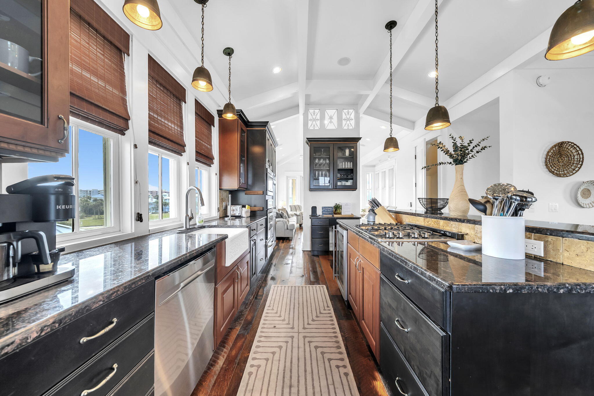 3586 Waverly Circle