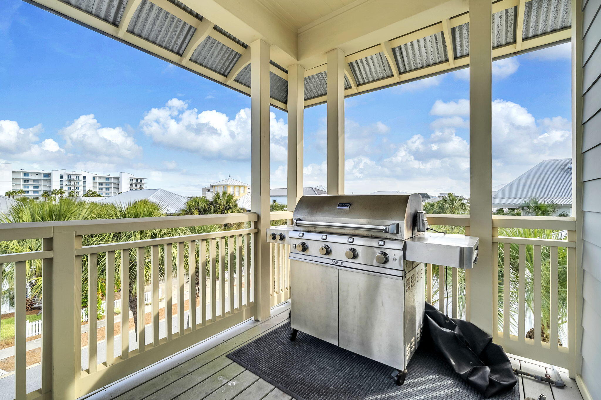 3586 Waverly Circle
