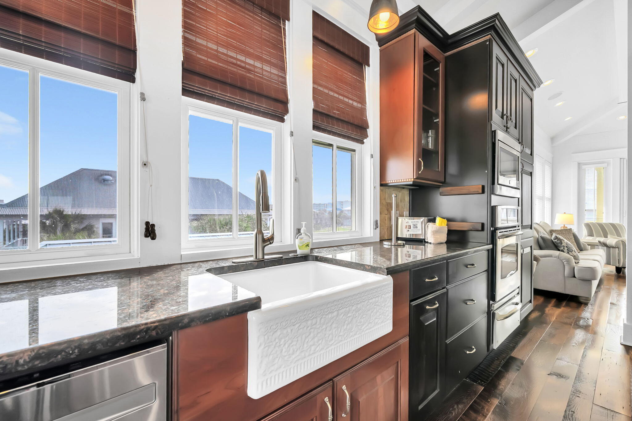 3586 Waverly Circle