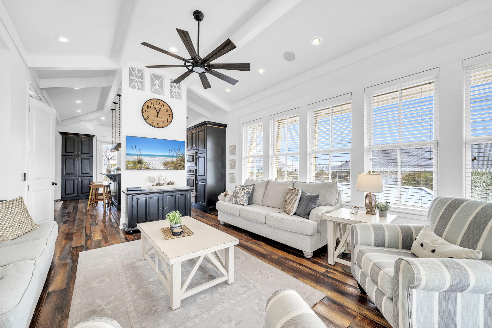 3586 Waverly Circle