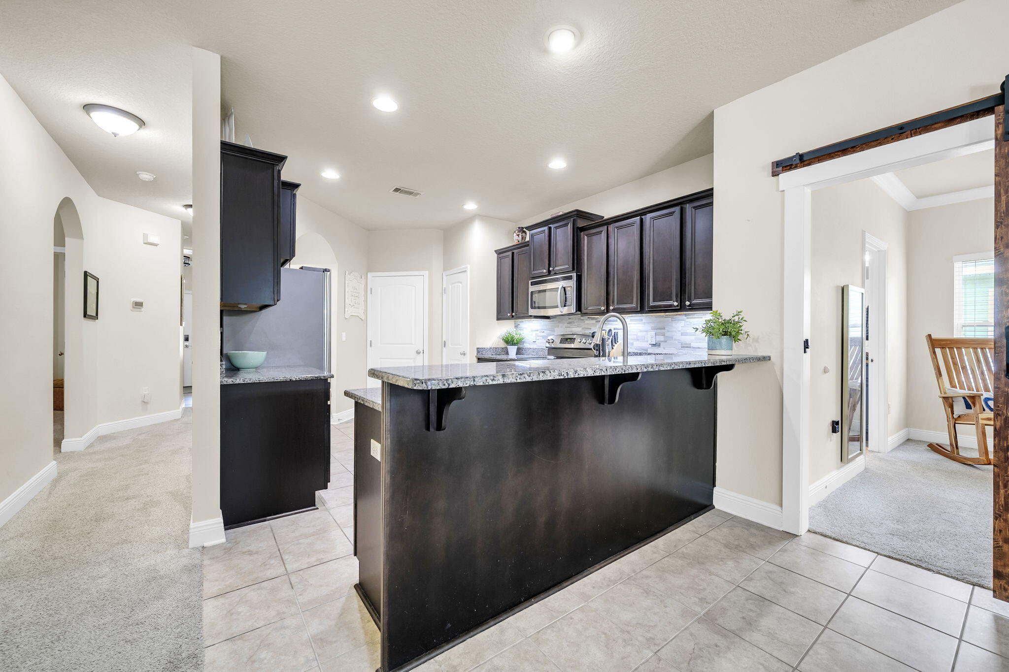 507 Fanny Ann Way