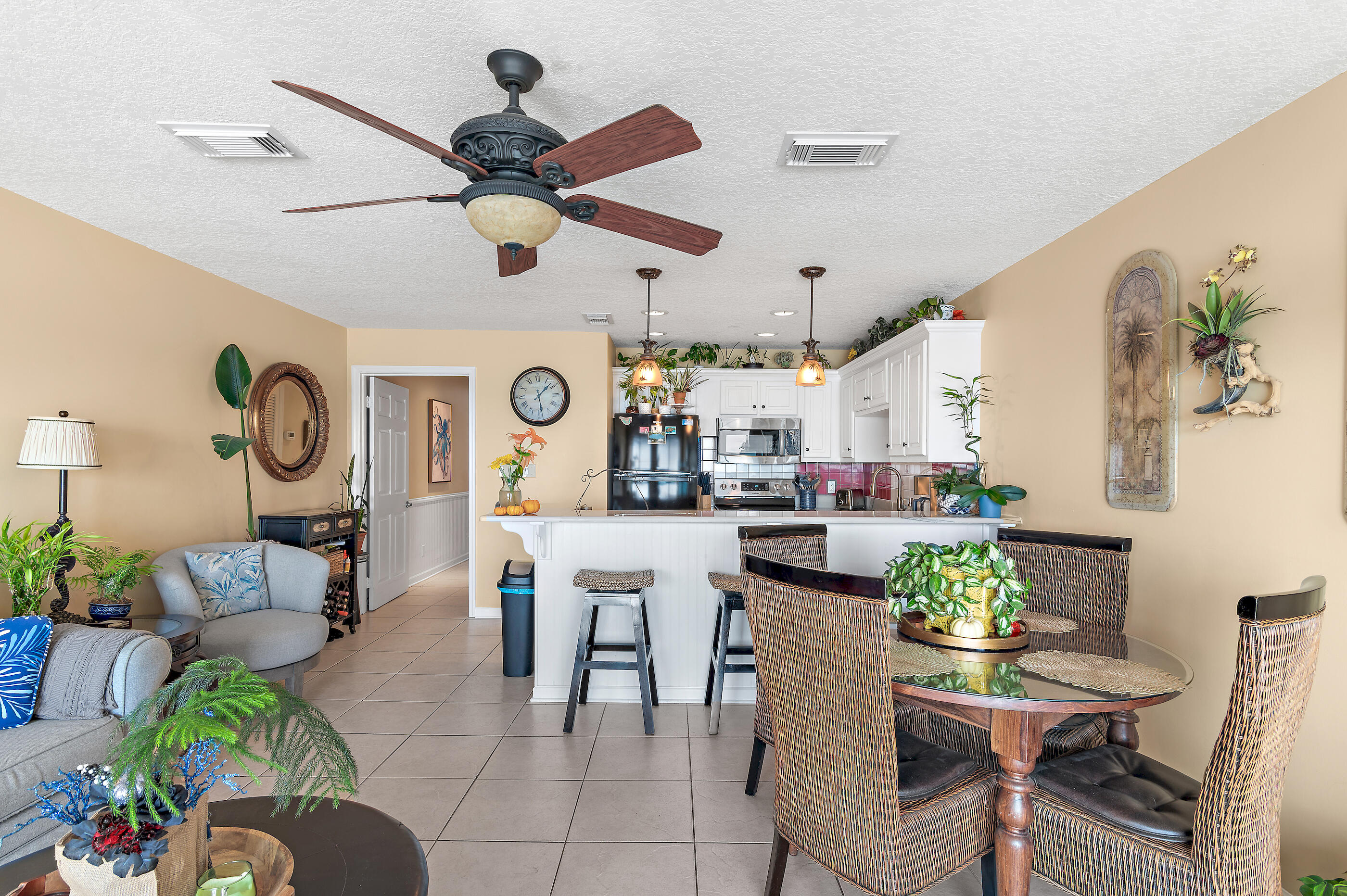 2708 E Hwy 98 31