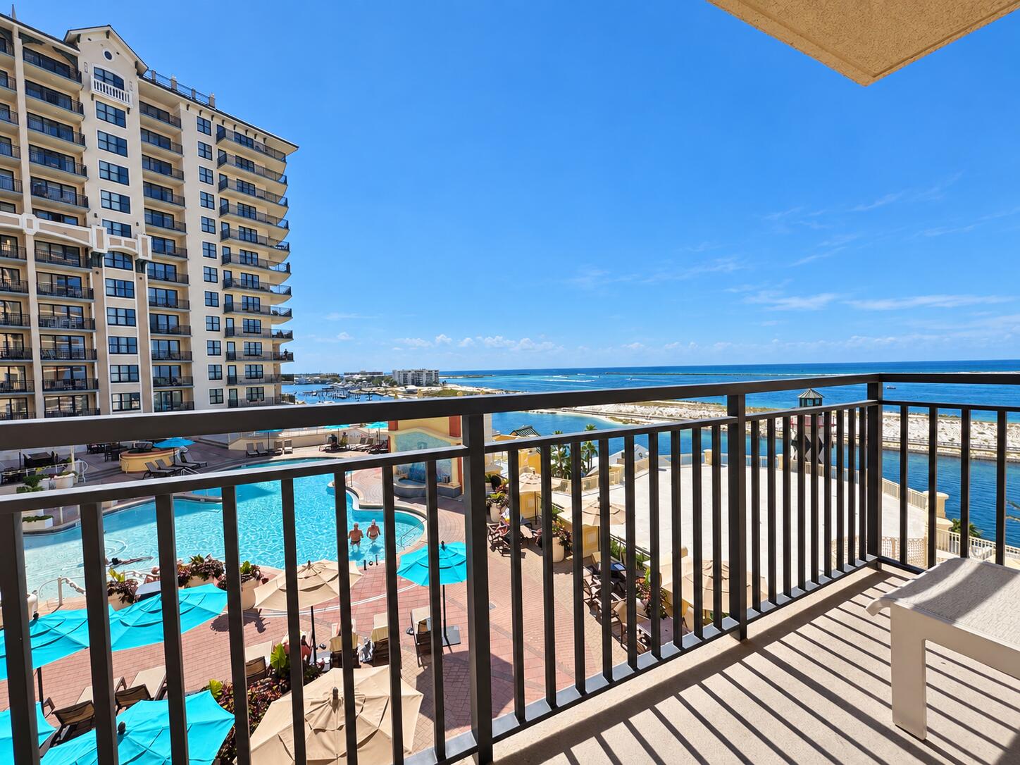 10 Harbor Boulevard W324