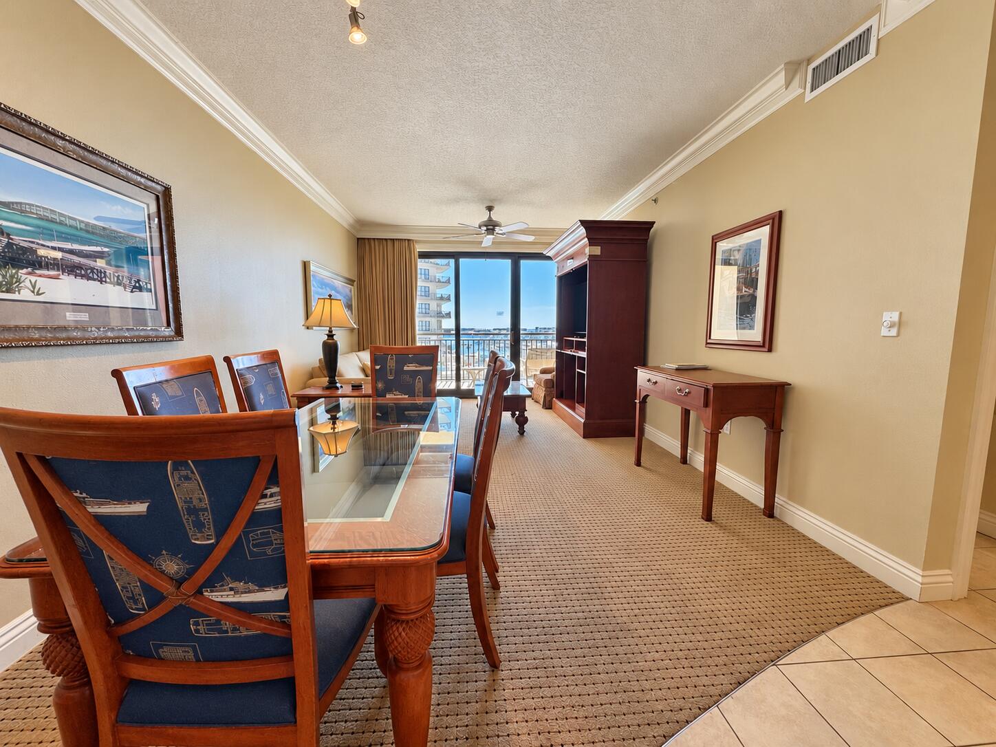10 Harbor Boulevard W324