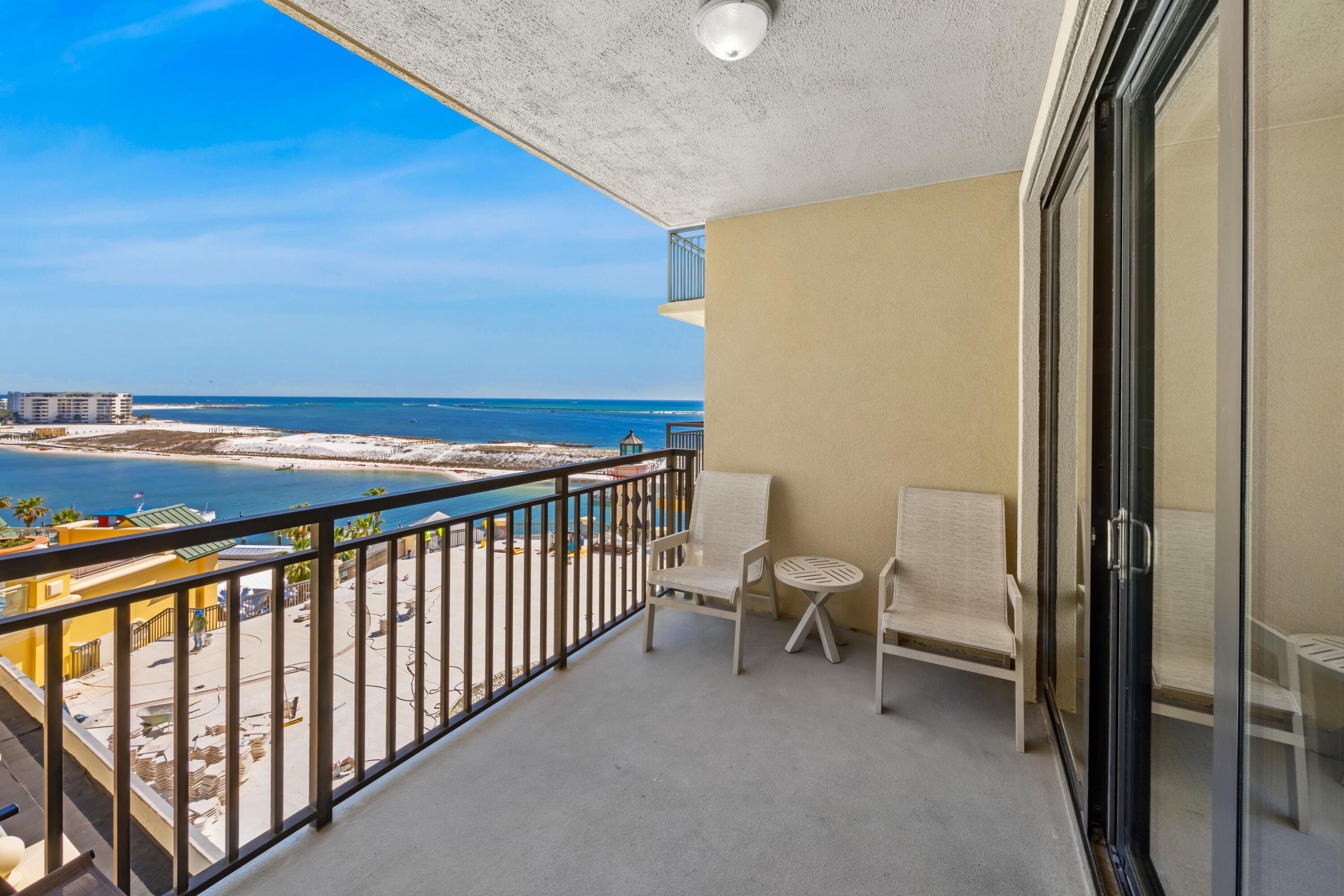 10 Harbor Boulevard W324