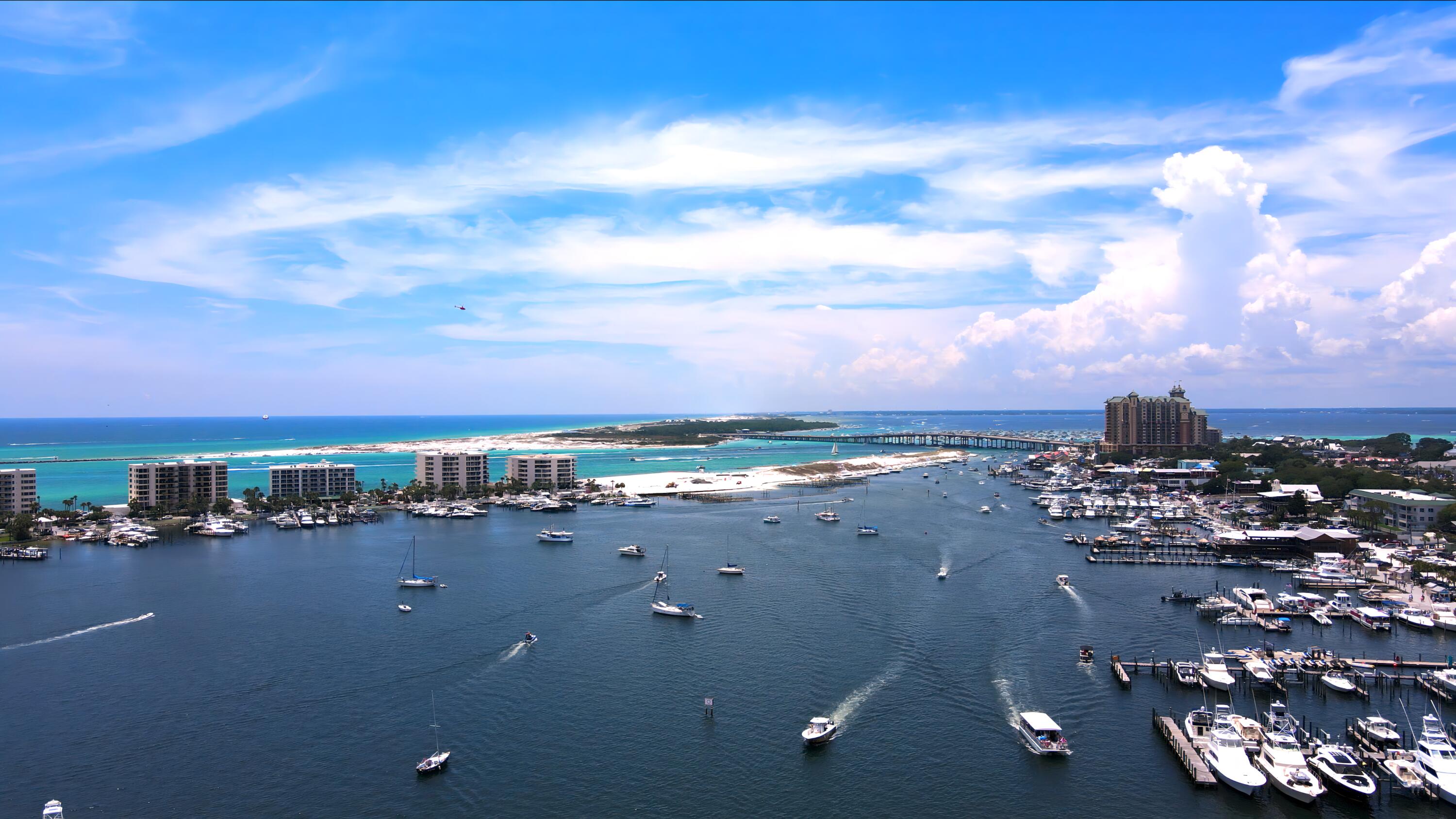 10 Harbor Boulevard W324