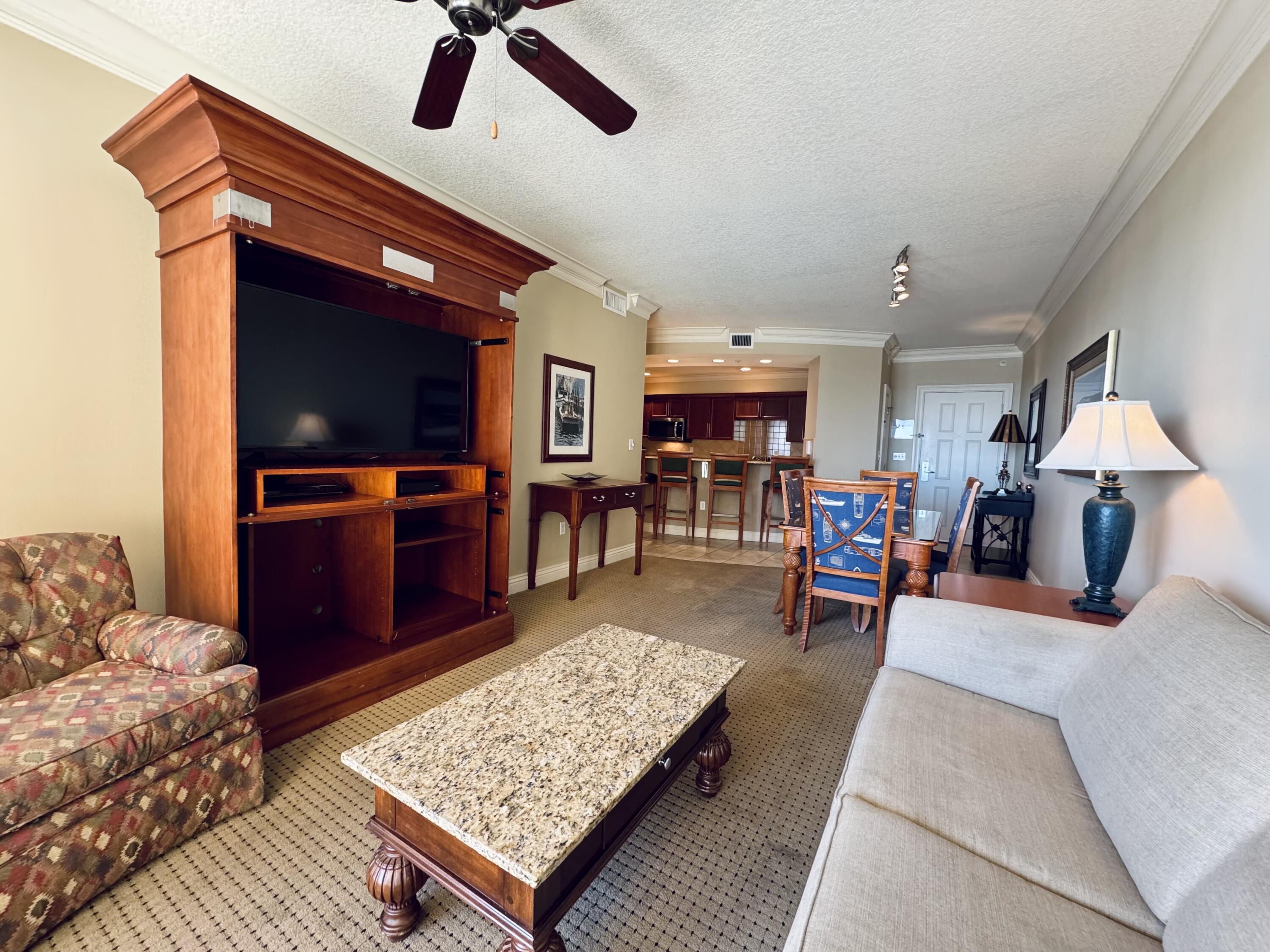 10 Harbor Boulevard W324